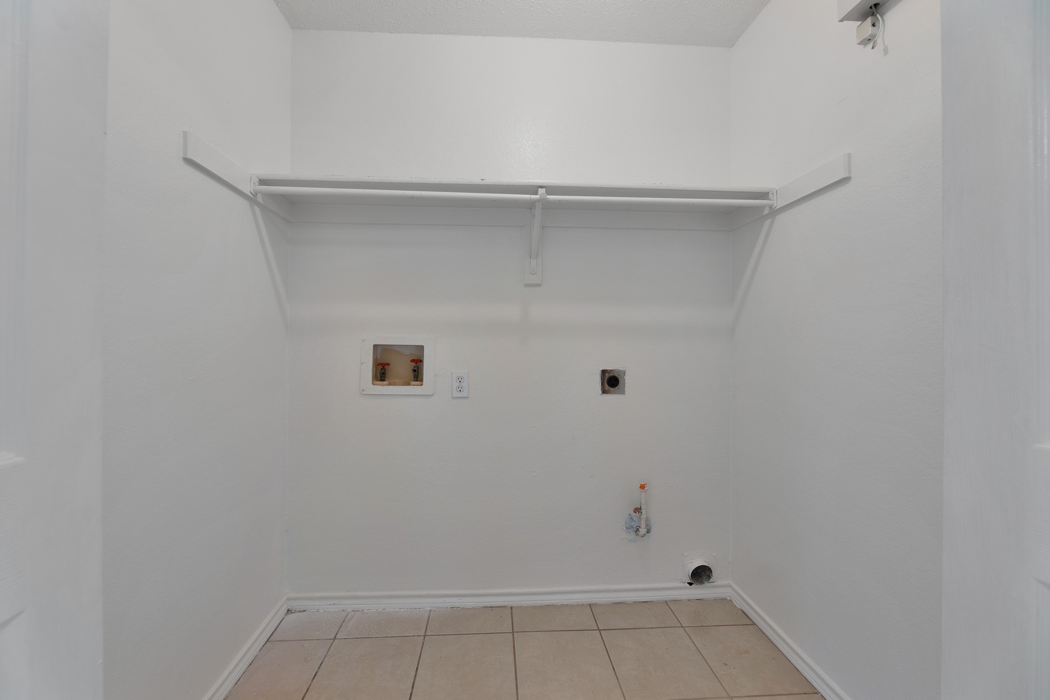 12411 Summer Hill Drive Balch Springs TX 75180