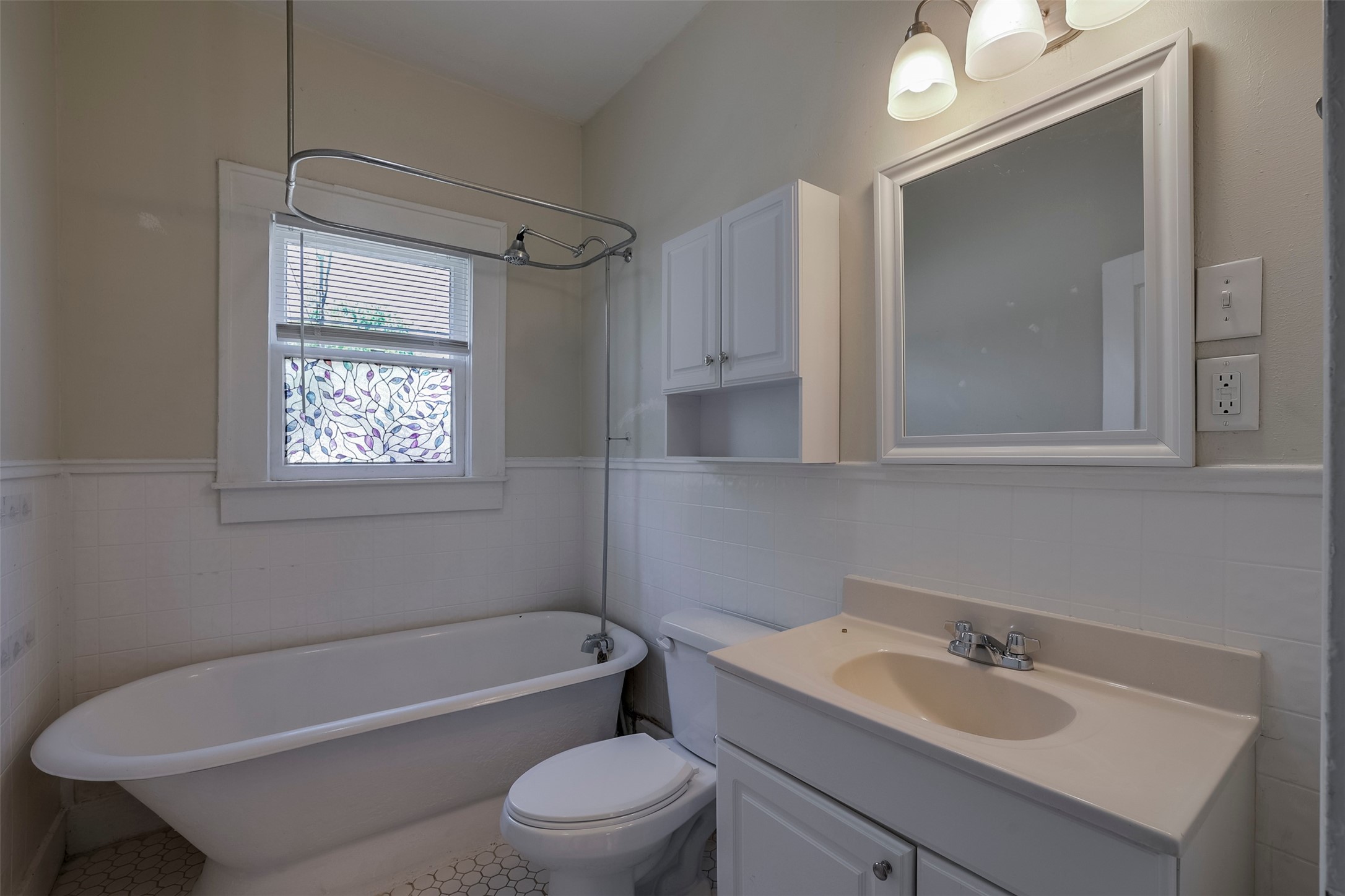 1906 Clover Lane Fort Worth TX 76107