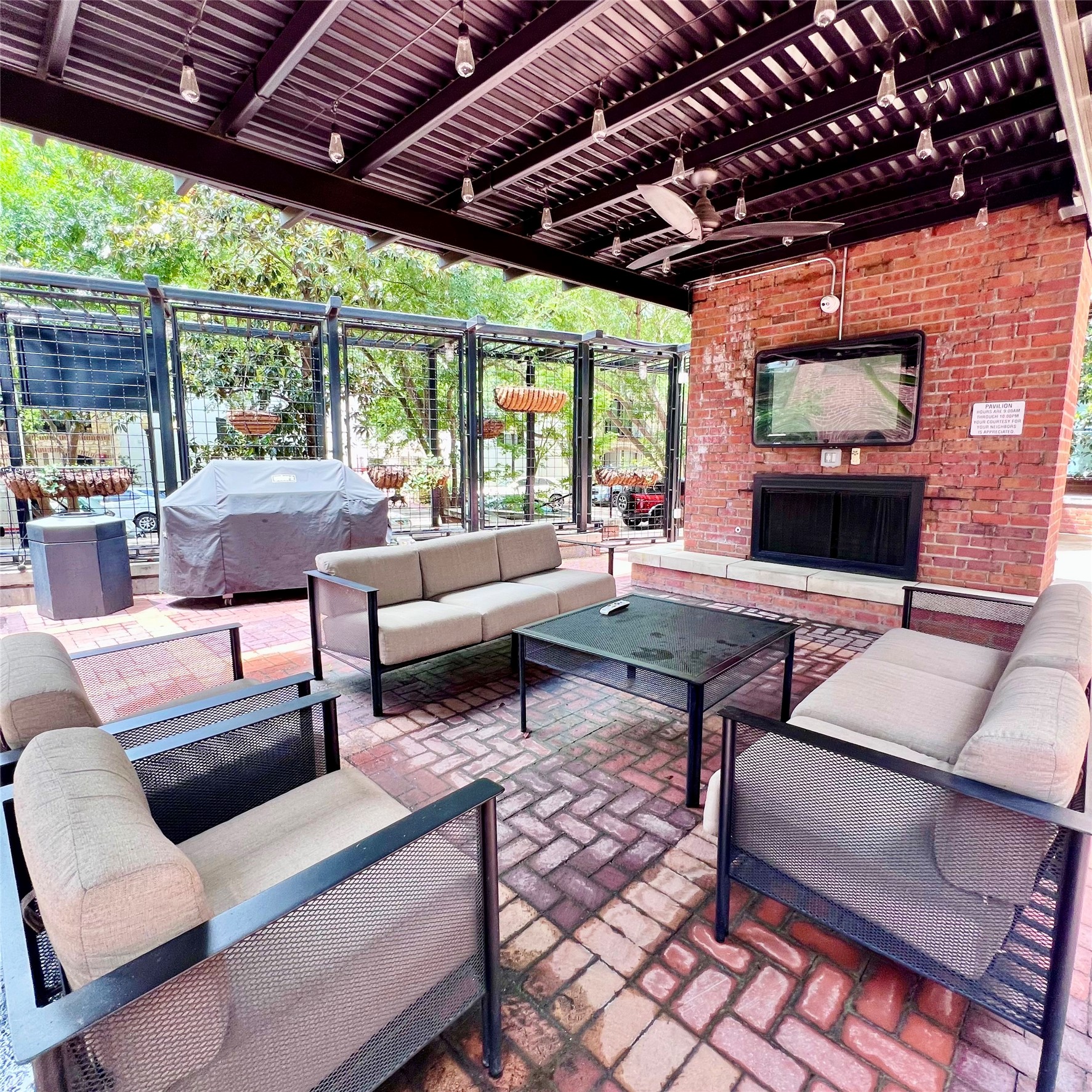 3110 Thomas Avenue Dallas TX 75204
