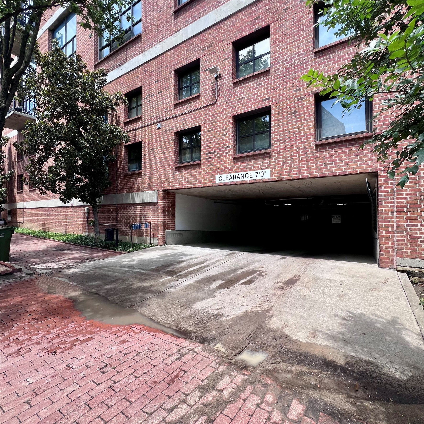 3110 Thomas Avenue Dallas TX 75204