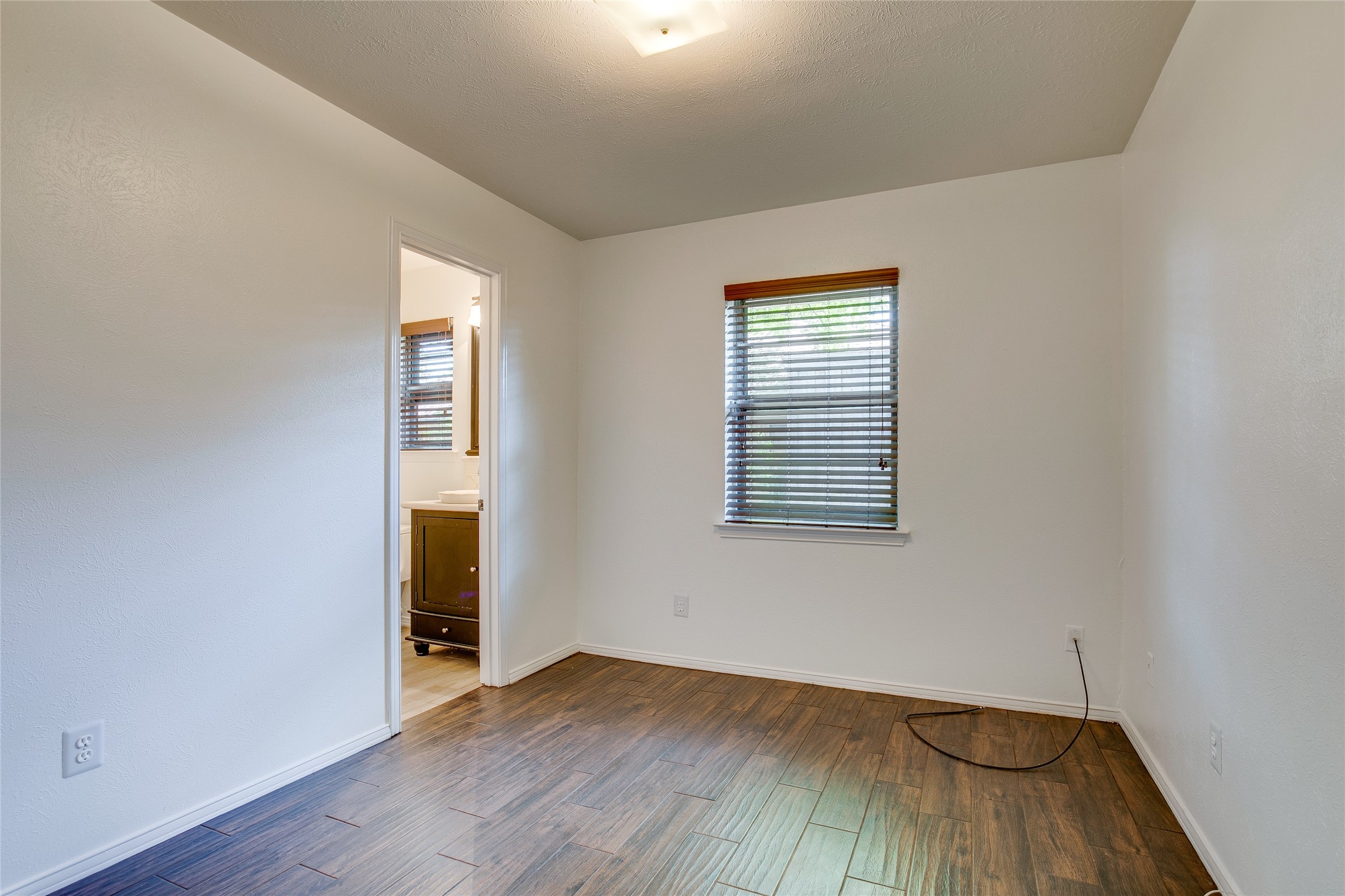 6406 Malcolm Drive Dallas TX 75214