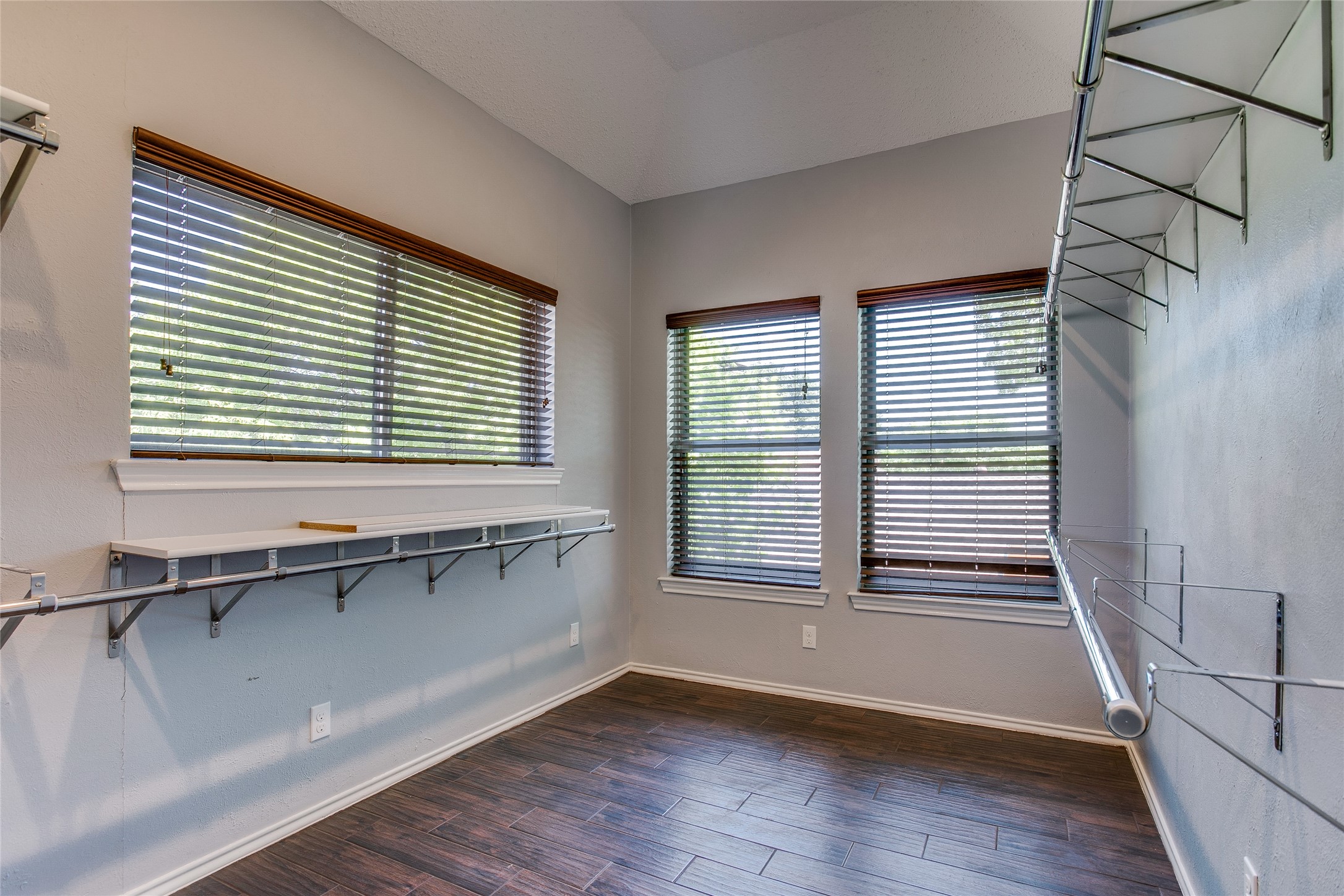 6406 Malcolm Drive Dallas TX 75214