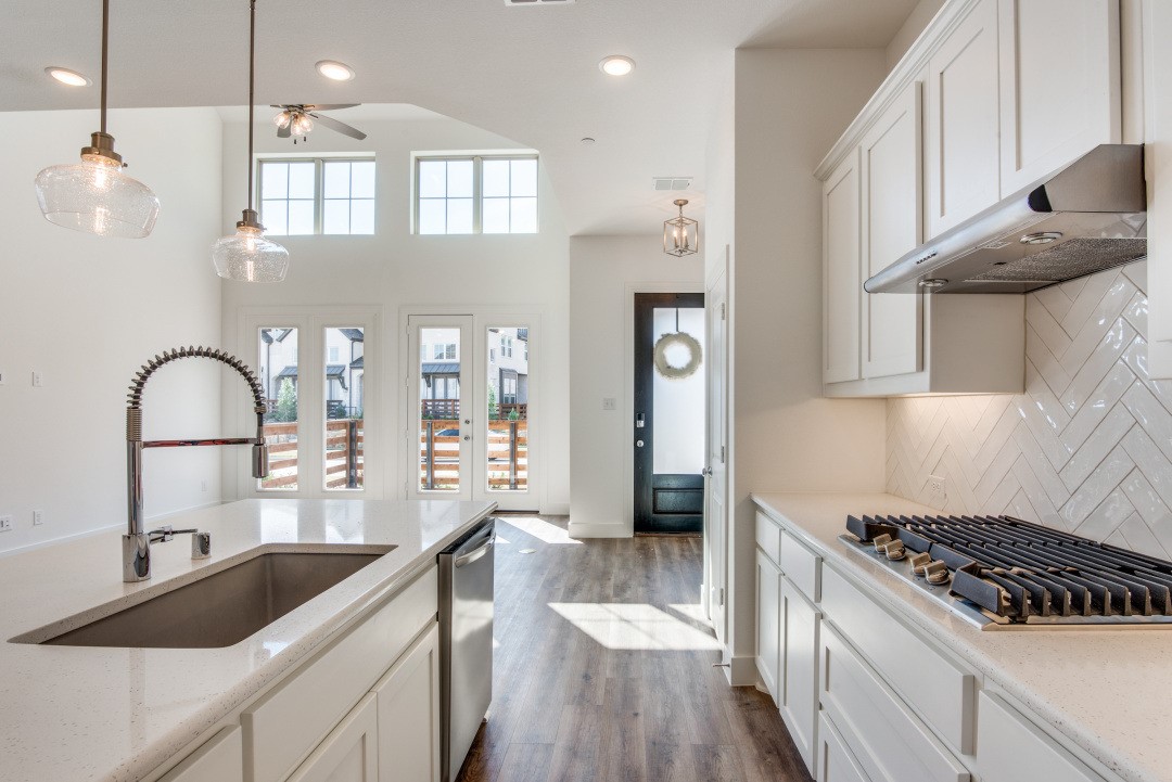 409 Blue Creek Cove Mckinney TX 75071