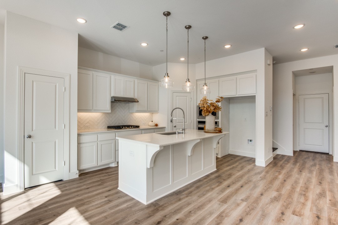 409 Blue Creek Cove Mckinney TX 75071