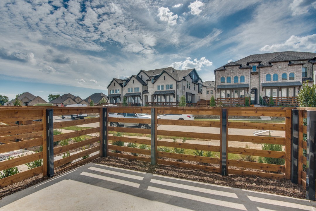 409 Blue Creek Cove Mckinney TX 75071