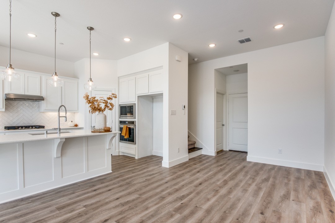 409 Blue Creek Cove Mckinney TX 75071