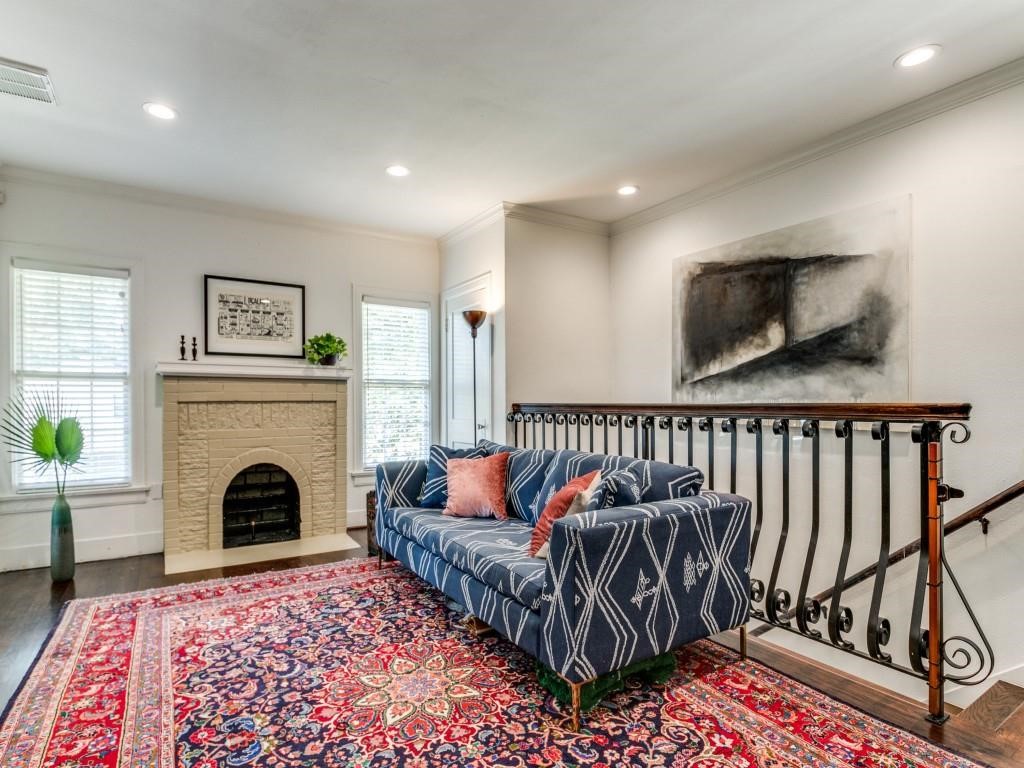 6313 Belmont Avenue Dallas TX 75214