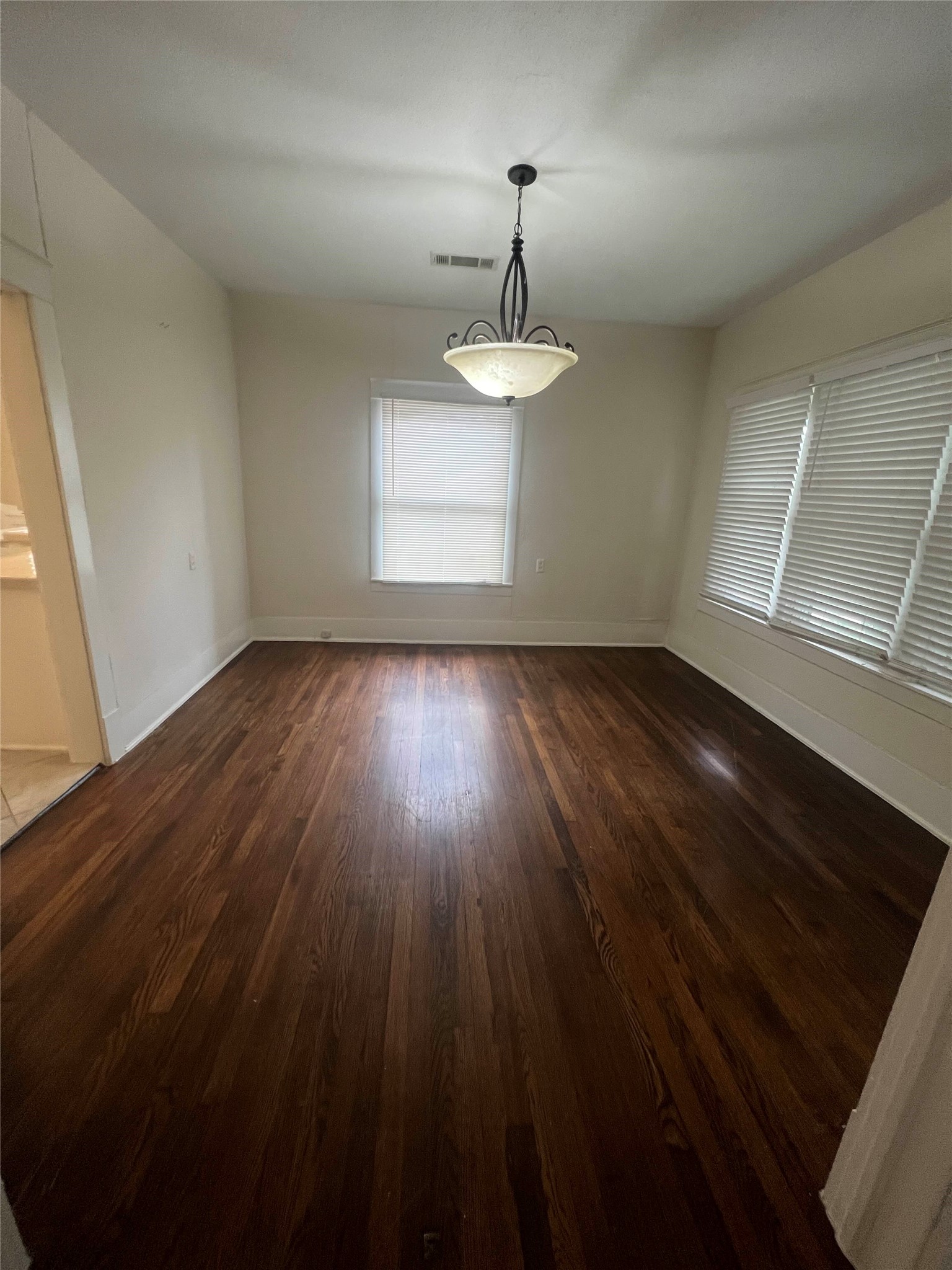 5242 Richard Avenue Dallas TX 75206