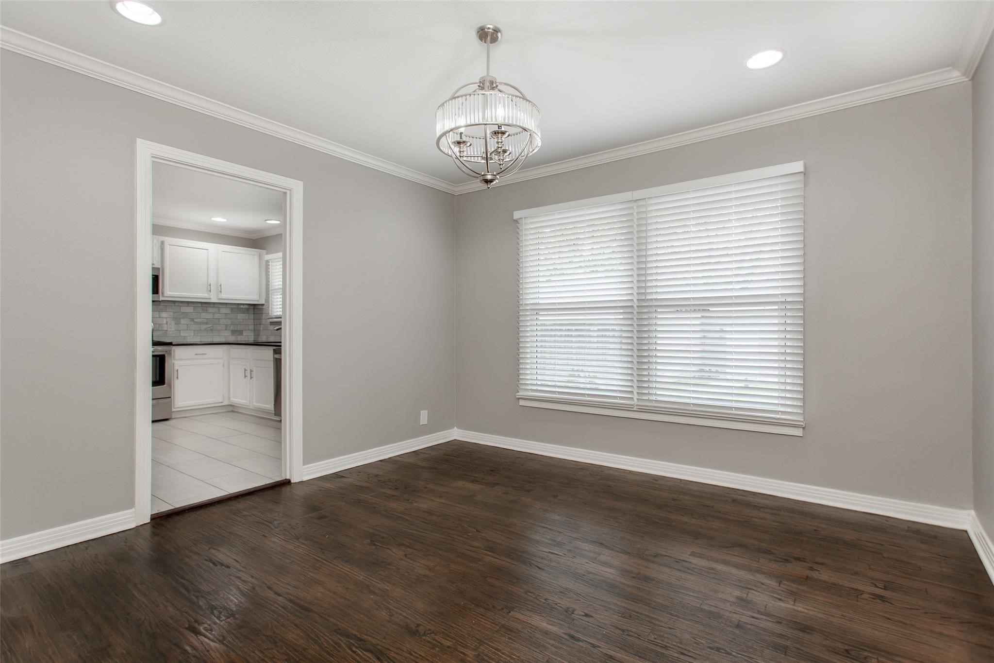 570 Bondstone Drive Dallas TX 75218