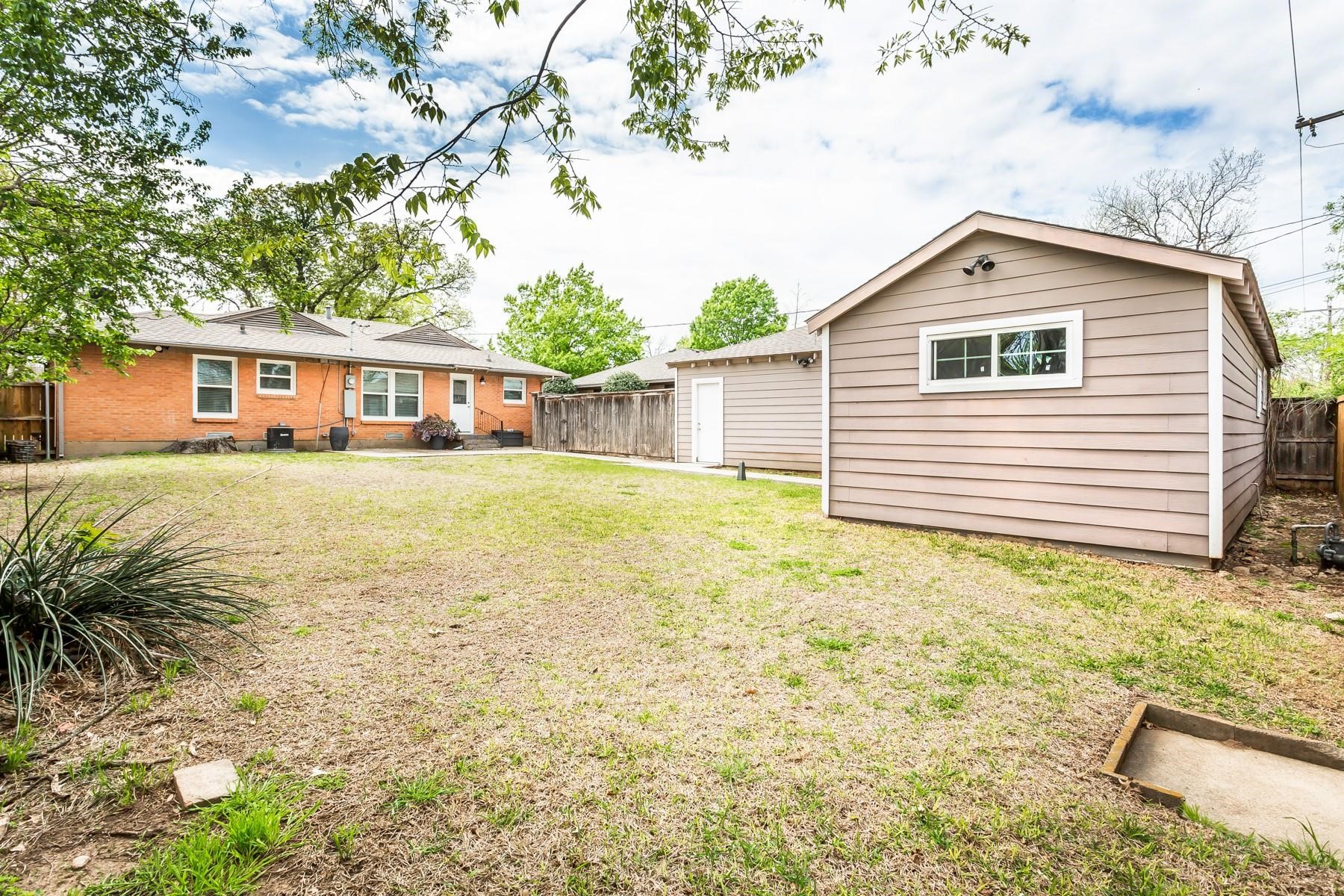 570 Bondstone Drive Dallas TX 75218