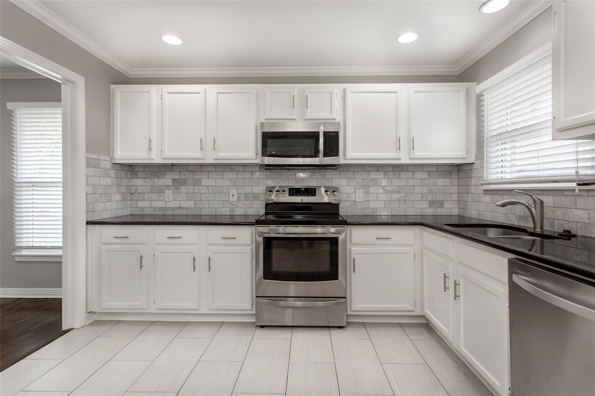 570 Bondstone Drive Dallas TX 75218