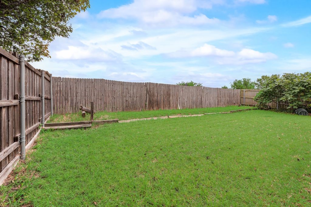6703 Dusty Ridge Trail Arlington TX 76002