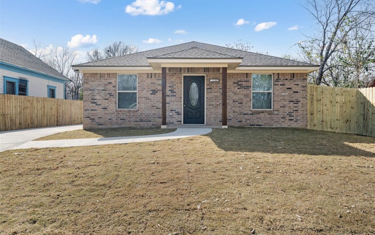 1126 N 11th Street Waco TX 76707