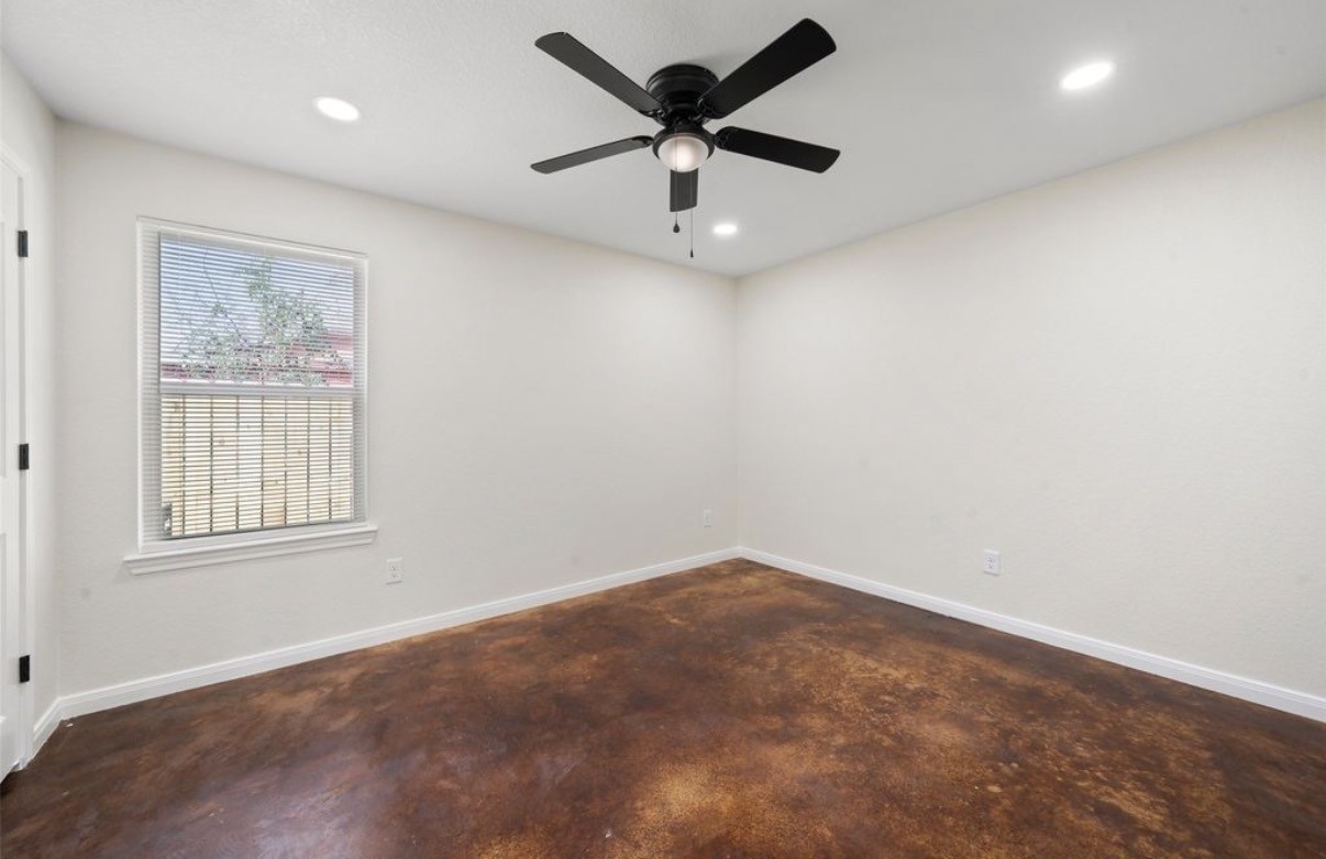 1126 N 11th Street Waco TX 76707