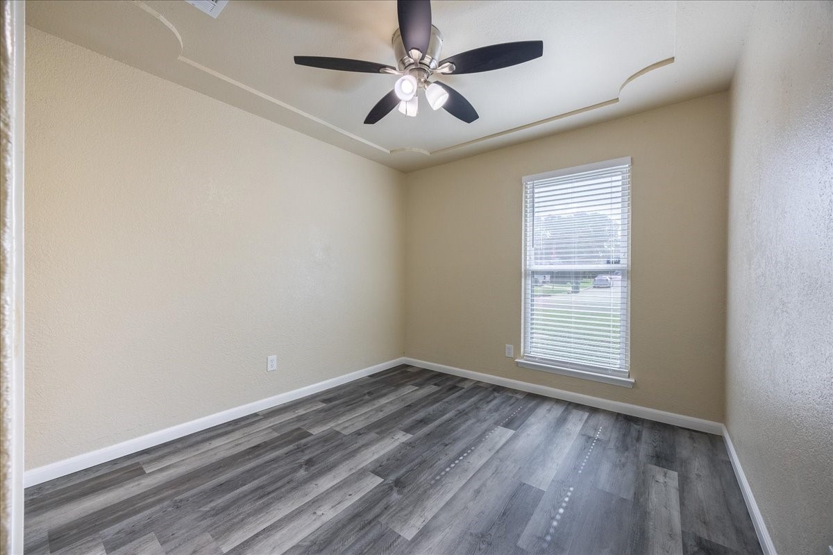 5709 Denise Drive Haltom City TX 76148