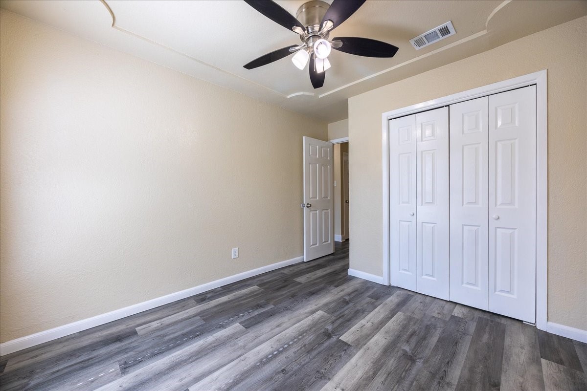 5709 Denise Drive Haltom City TX 76148