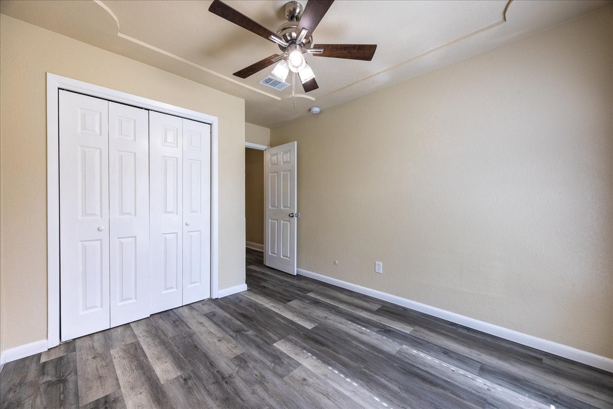 5709 Denise Drive Haltom City TX 76148