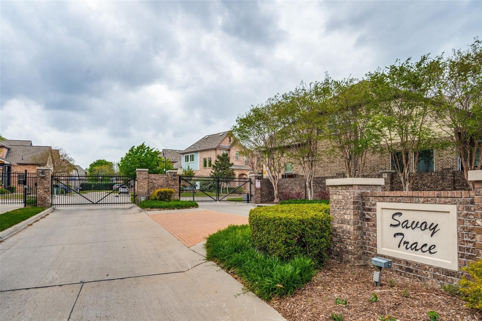 1217 Naples Drive Richardson TX 75080