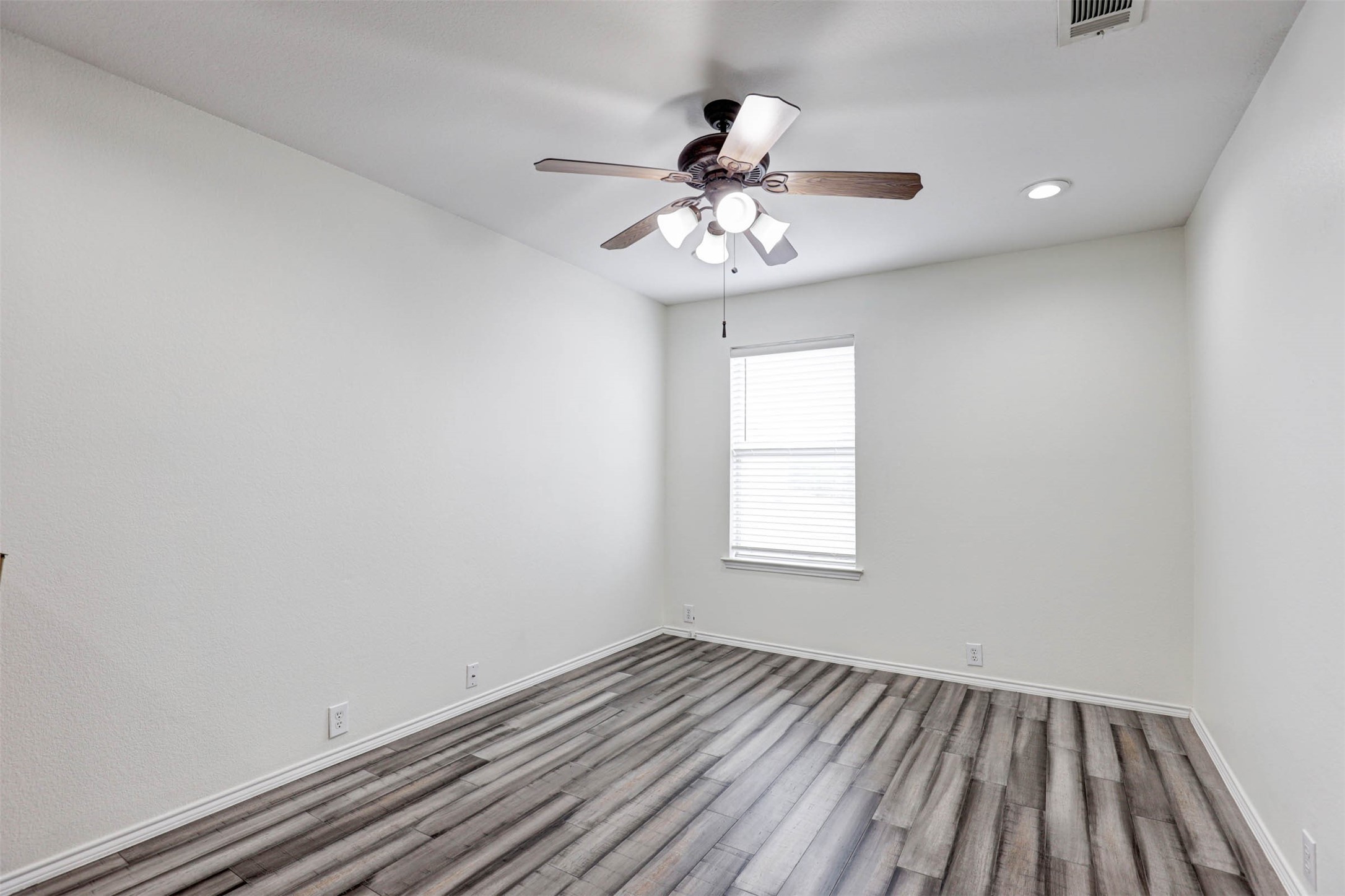 10716 Traymore Drive Fort Worth TX 76244