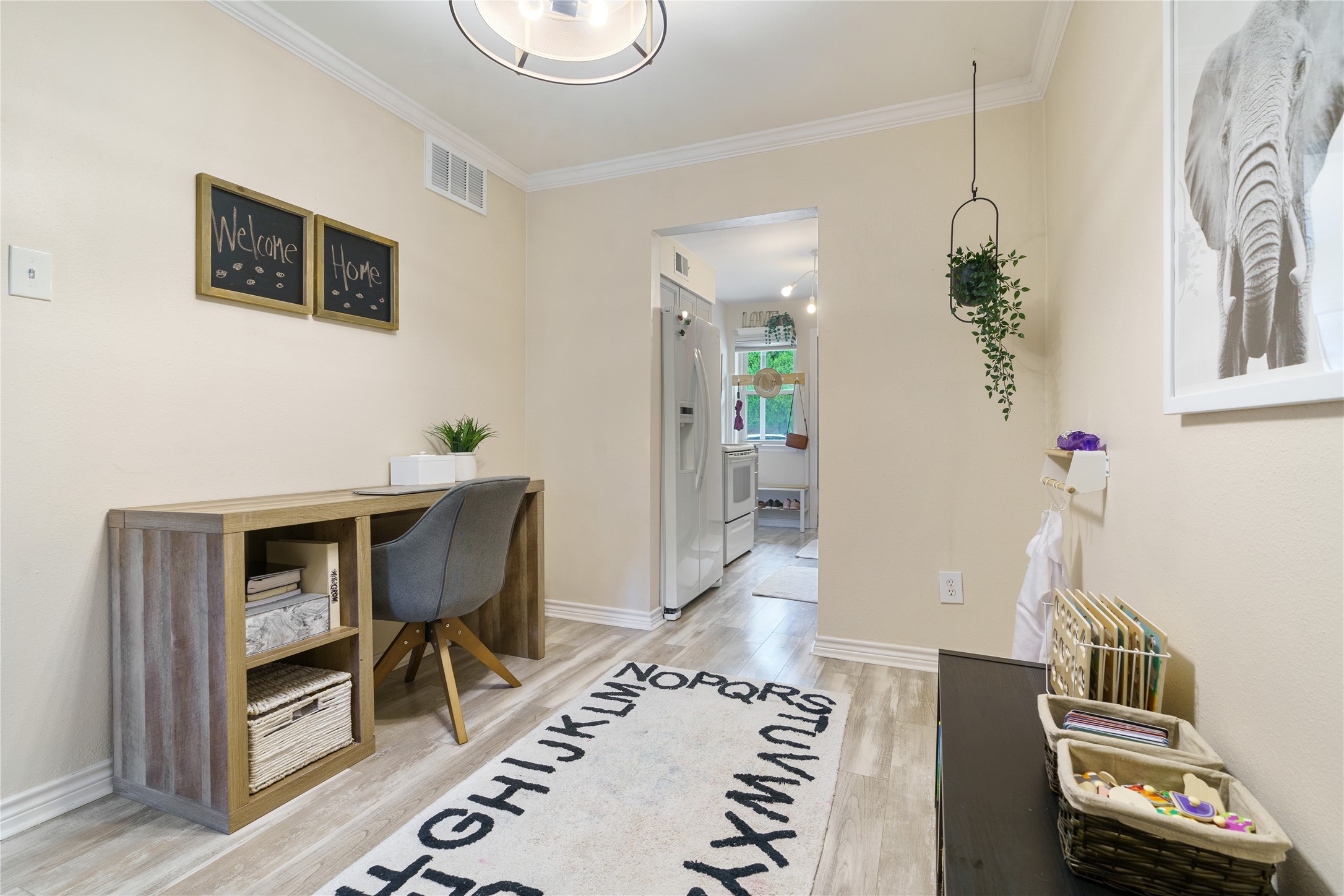 7707 Meadow Park Drive Dallas TX 75230