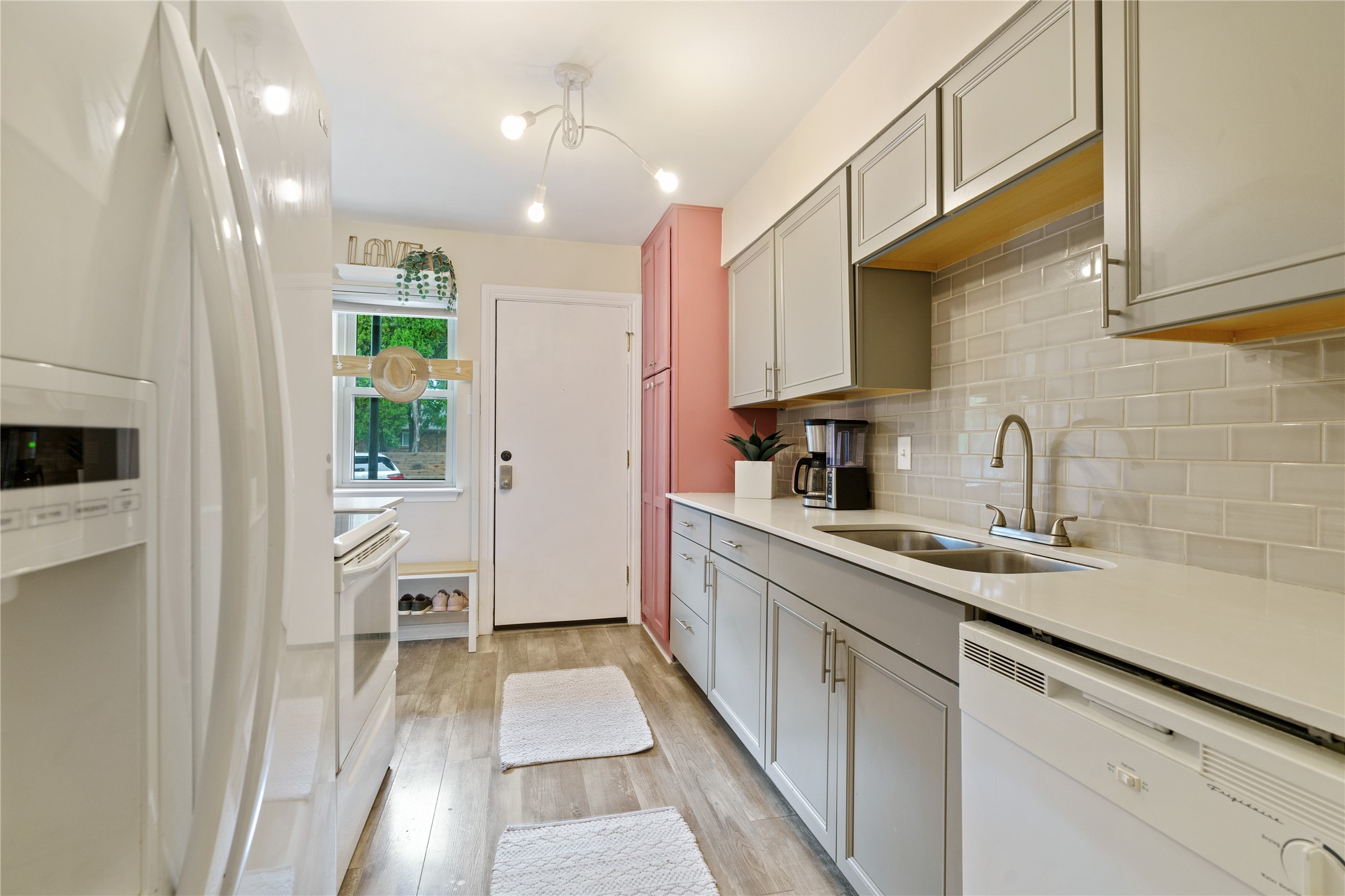 7707 Meadow Park Drive Dallas TX 75230