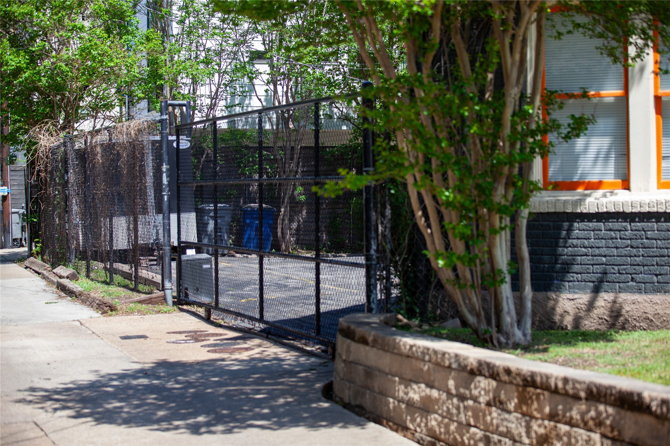 5347 Lewis Street Dallas TX 75206