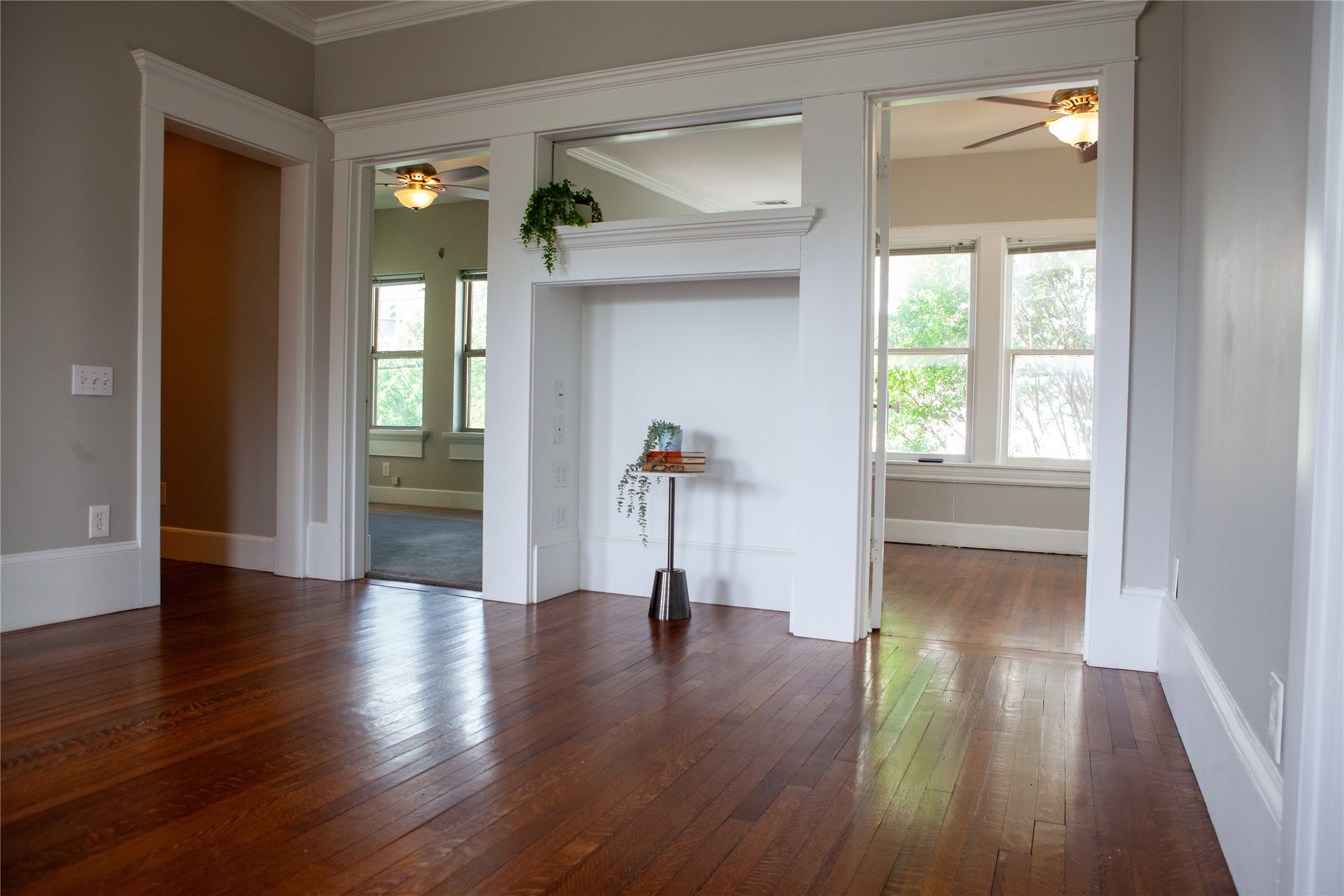 5347 Lewis Street Dallas TX 75206
