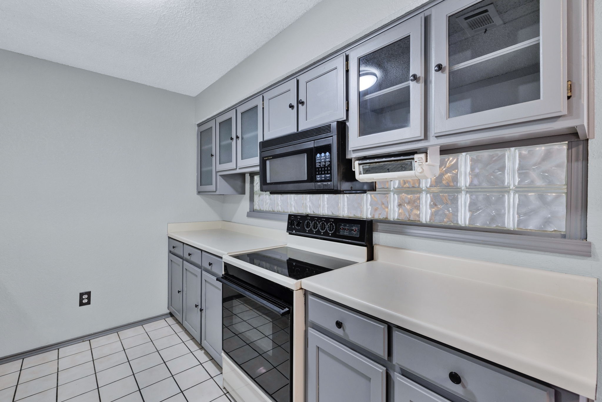 134 Main Place Euless TX 76040