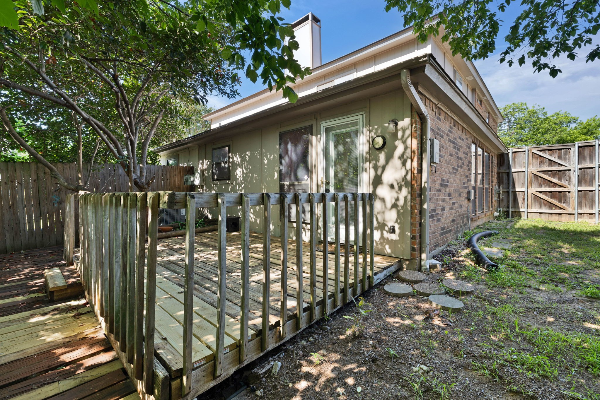 134 Main Place Euless TX 76040