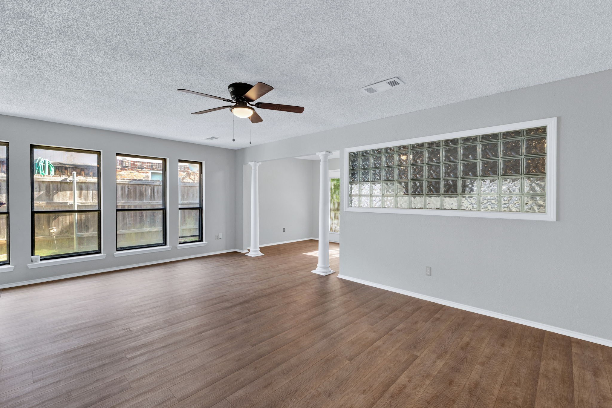 134 Main Place Euless TX 76040