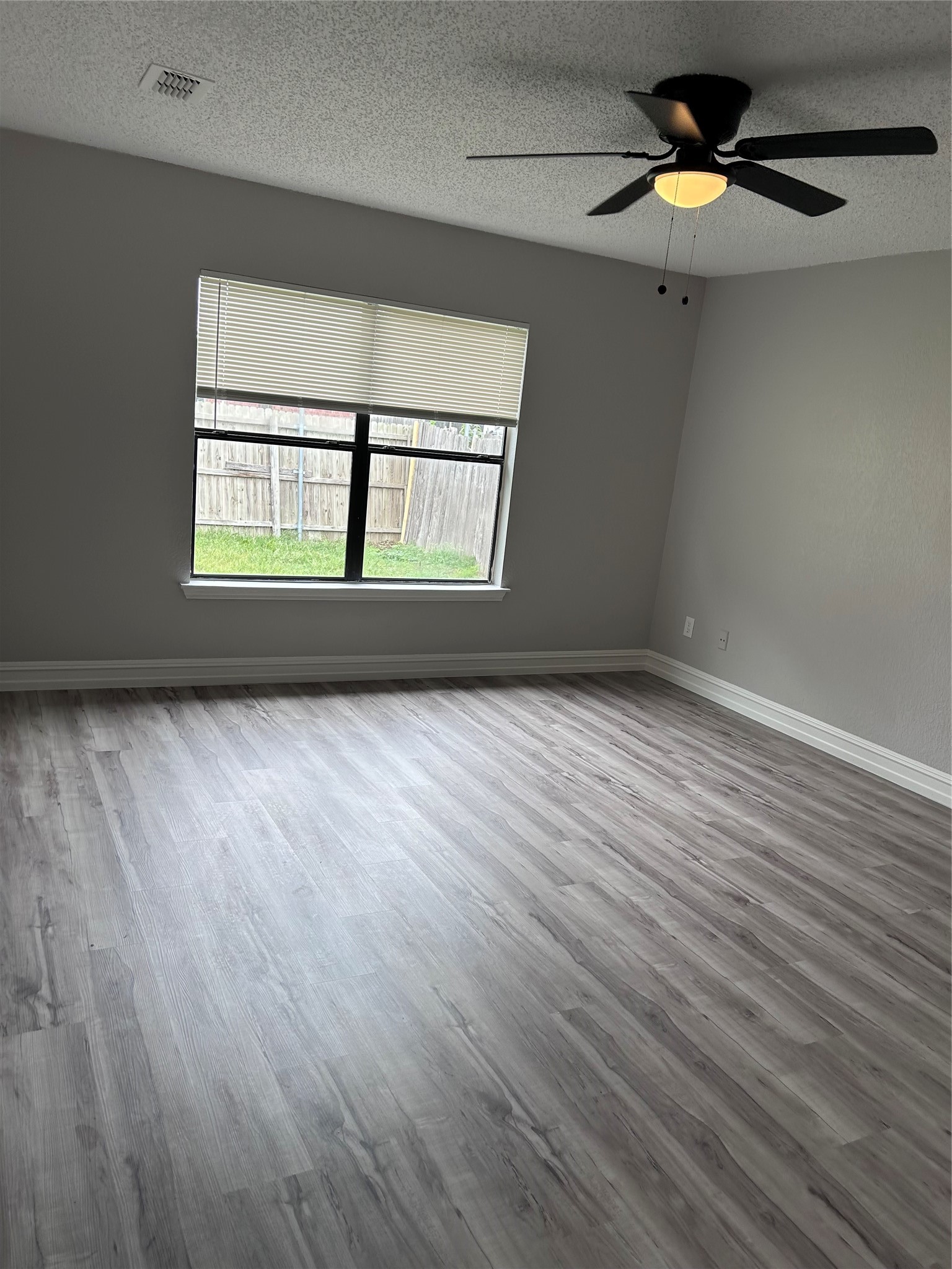 701 King Street Cedar Hill TX 75104