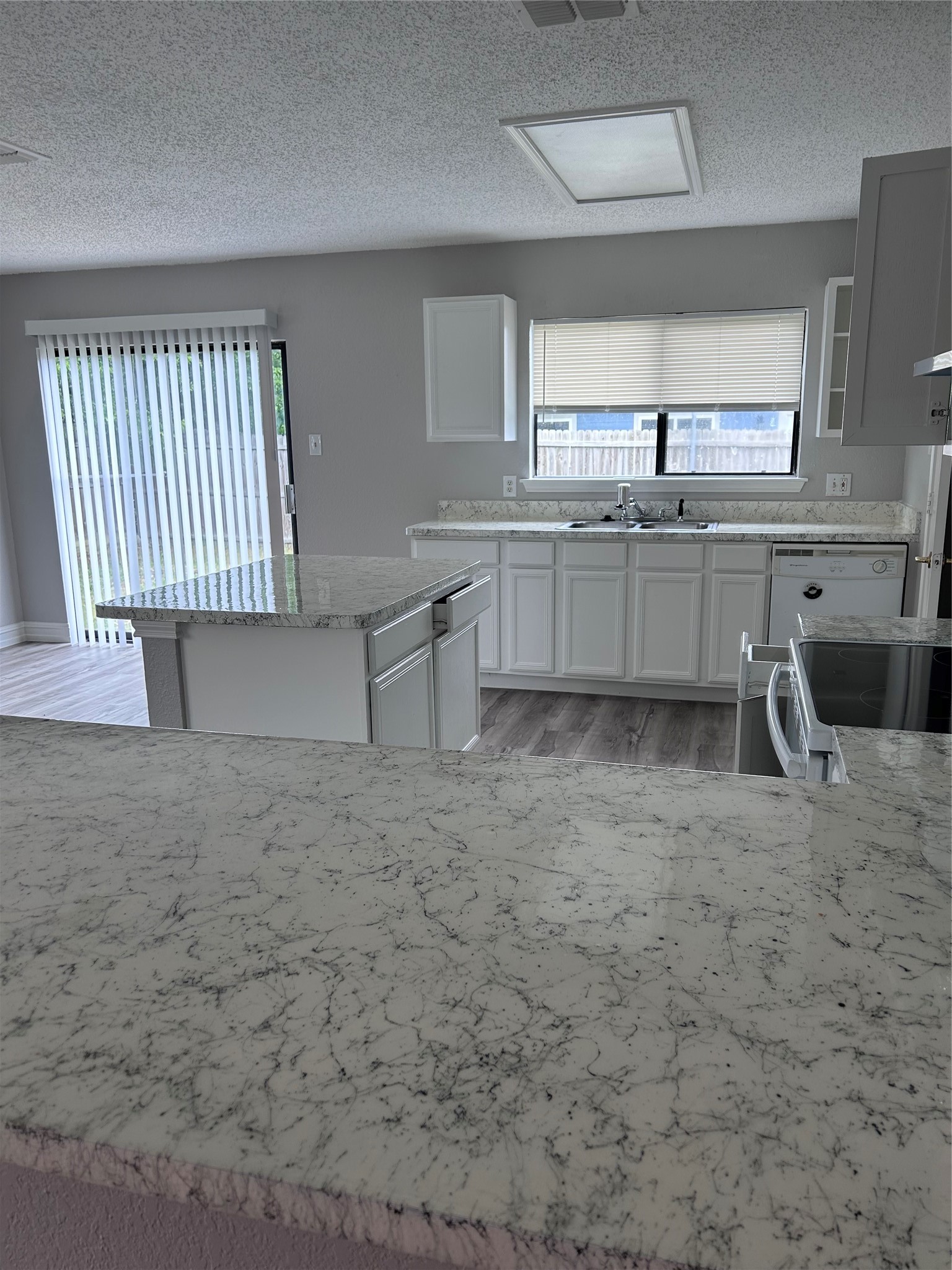 701 King Street Cedar Hill TX 75104