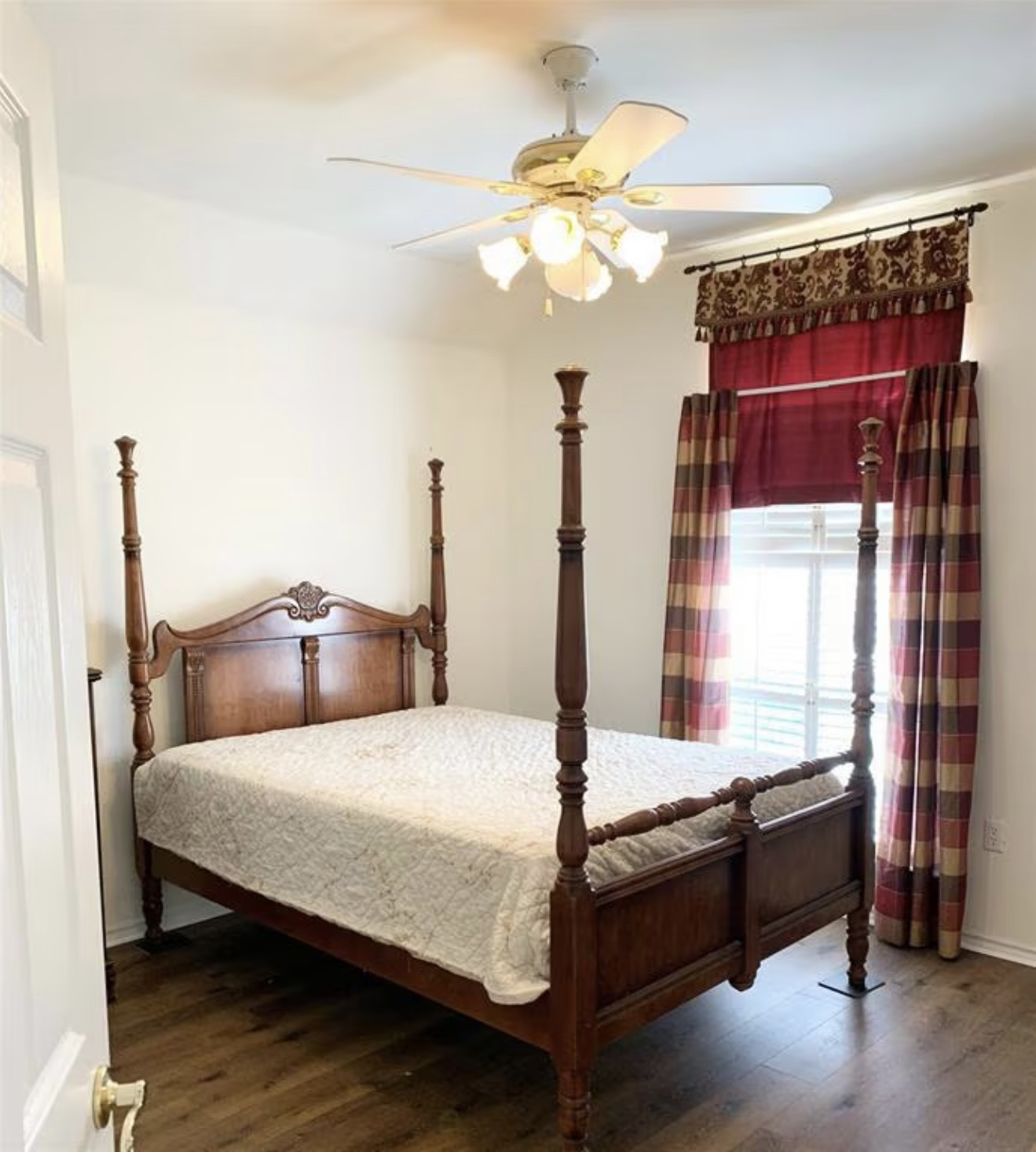 566 County Road 3745 Wolfe City TX 75496