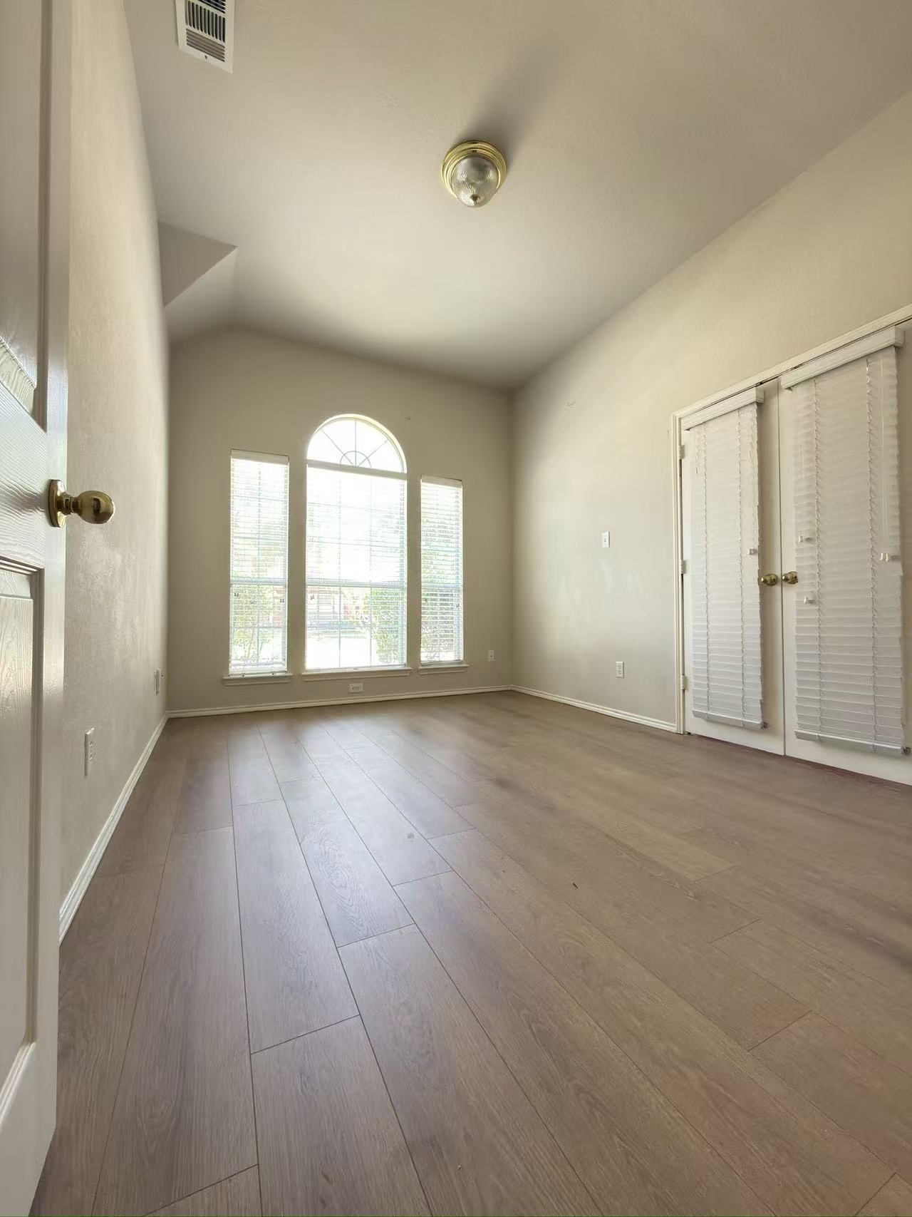 6101 Vineyard Lane Mckinney TX 75070