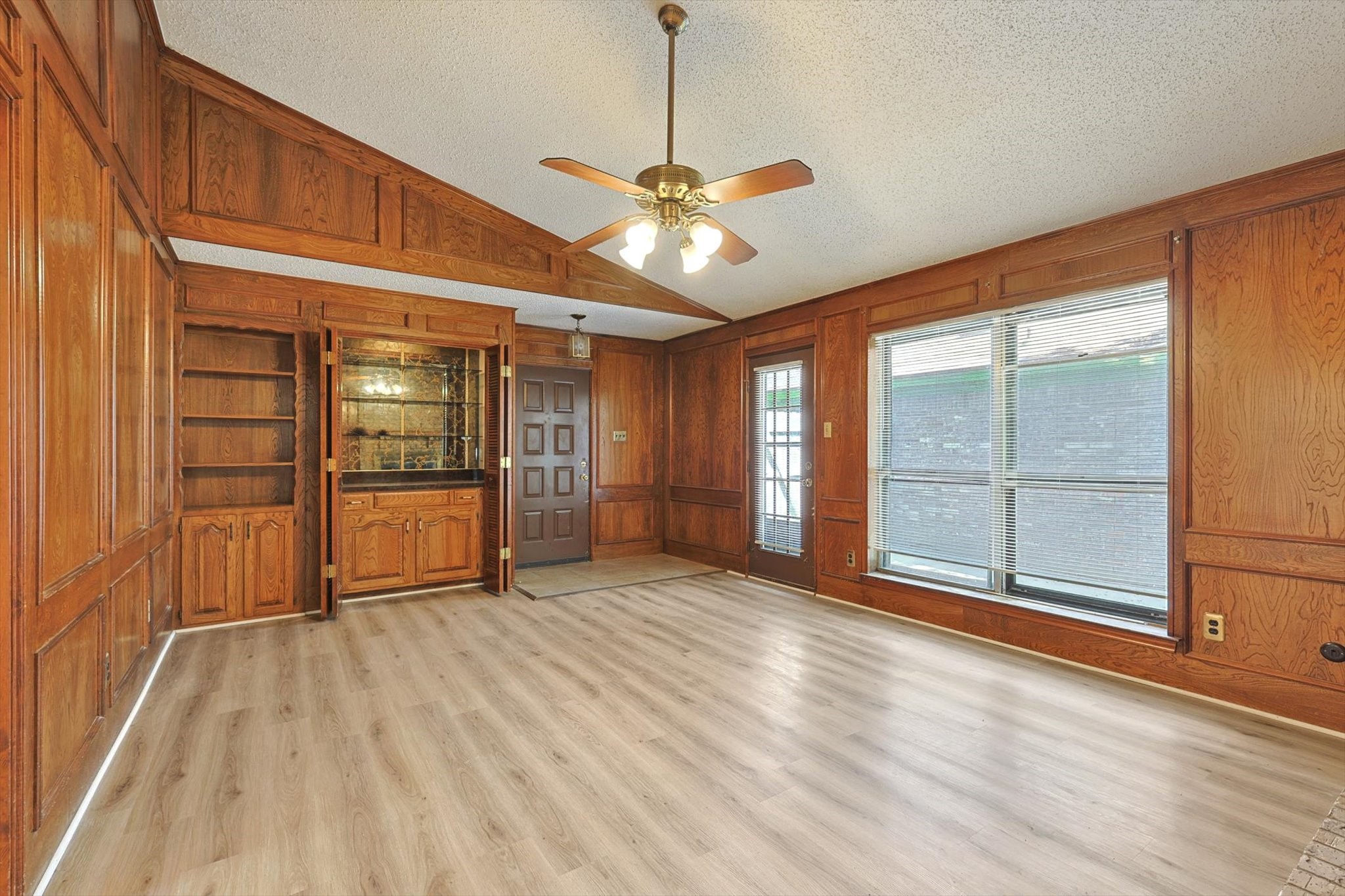 5137 Shoregate Drive Garland TX 75043