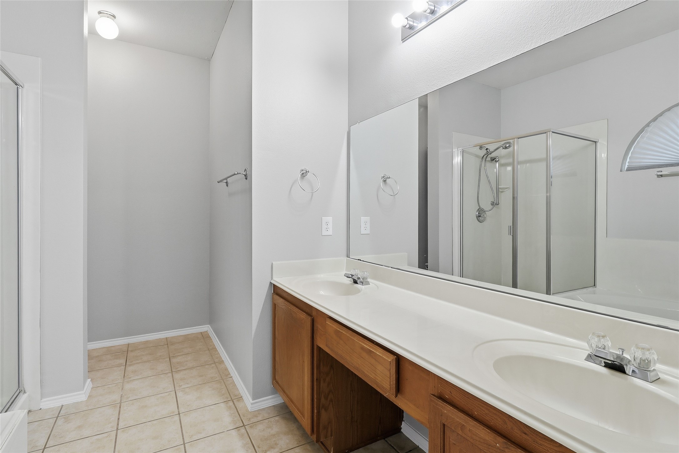 2313 Dalhart Trail Mckinney TX 75072
