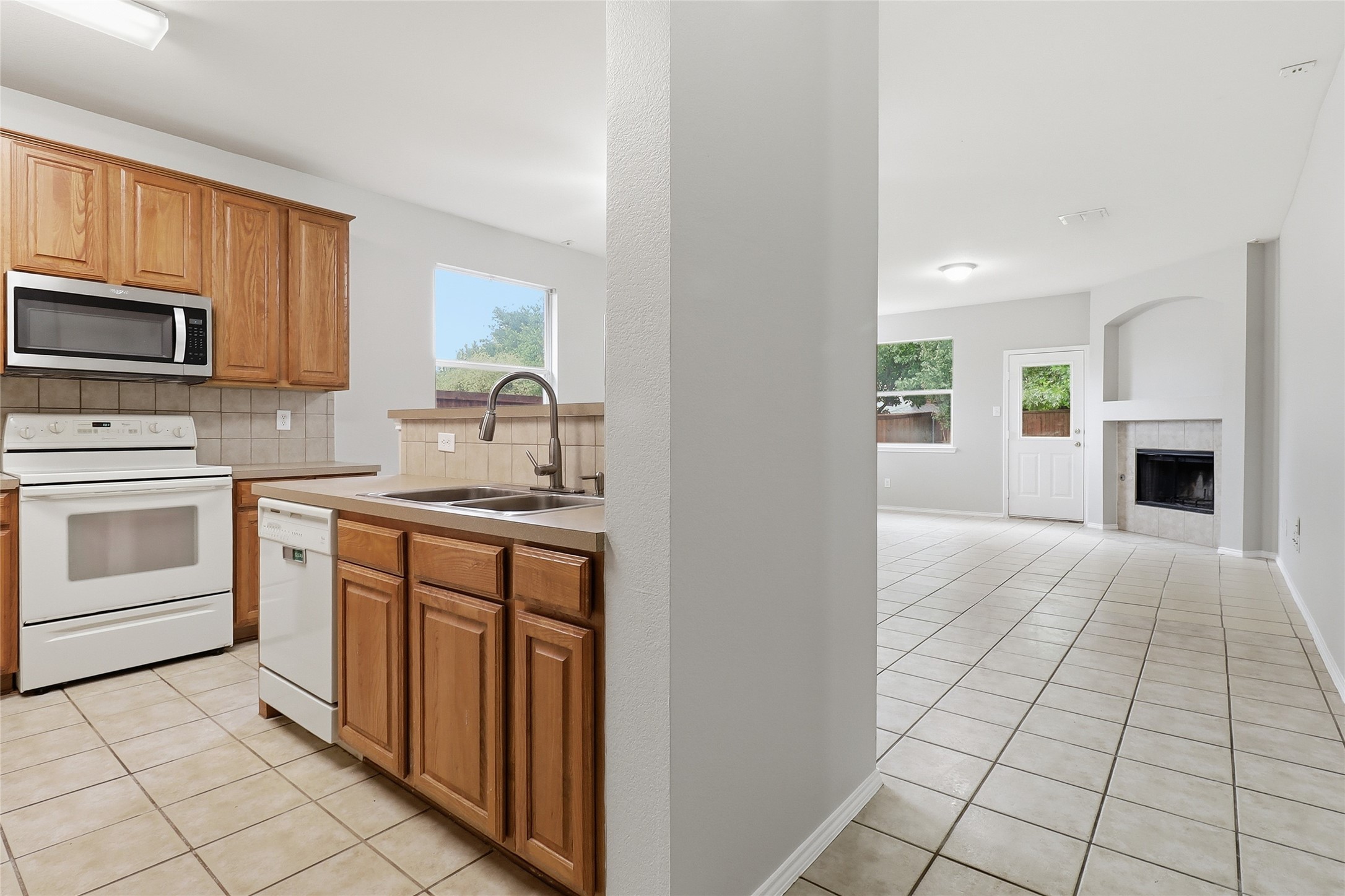 2313 Dalhart Trail Mckinney TX 75072