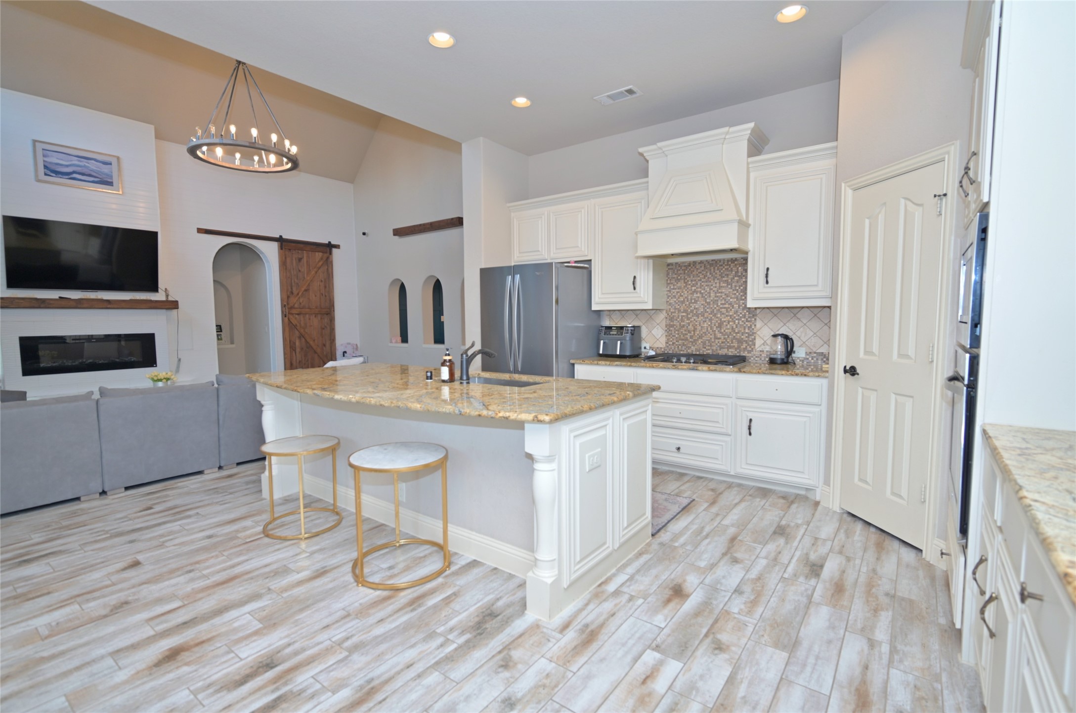 3207 Pampa Grand Prairie TX 75054