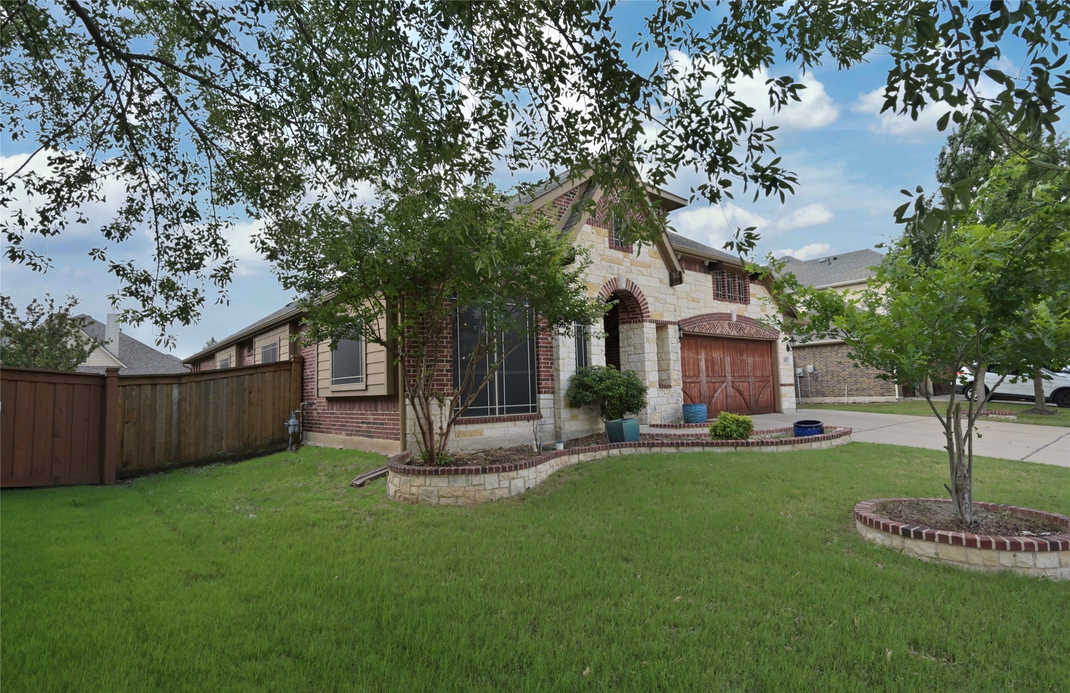 3207 Pampa Grand Prairie TX 75054