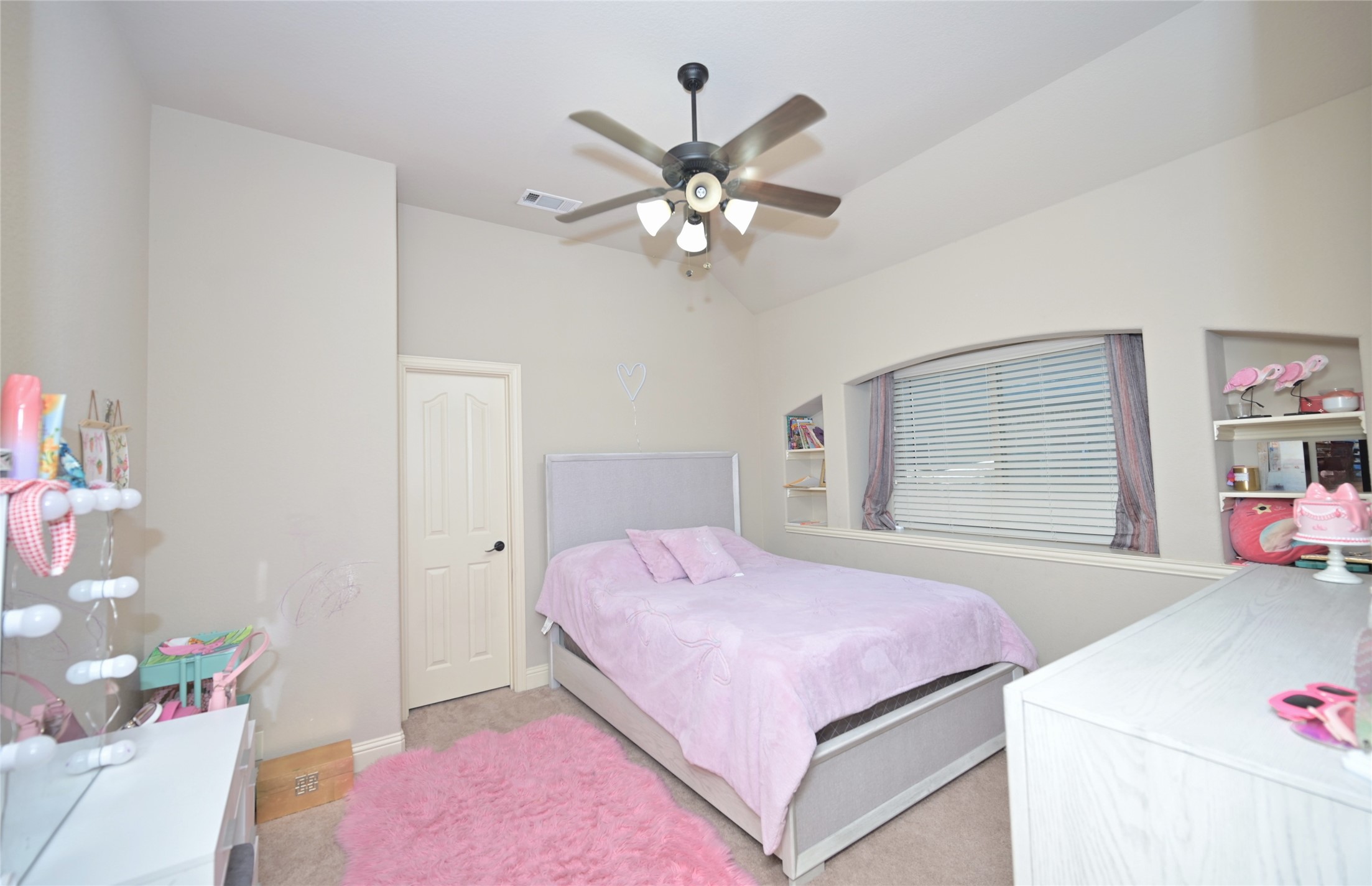 3207 Pampa Grand Prairie TX 75054