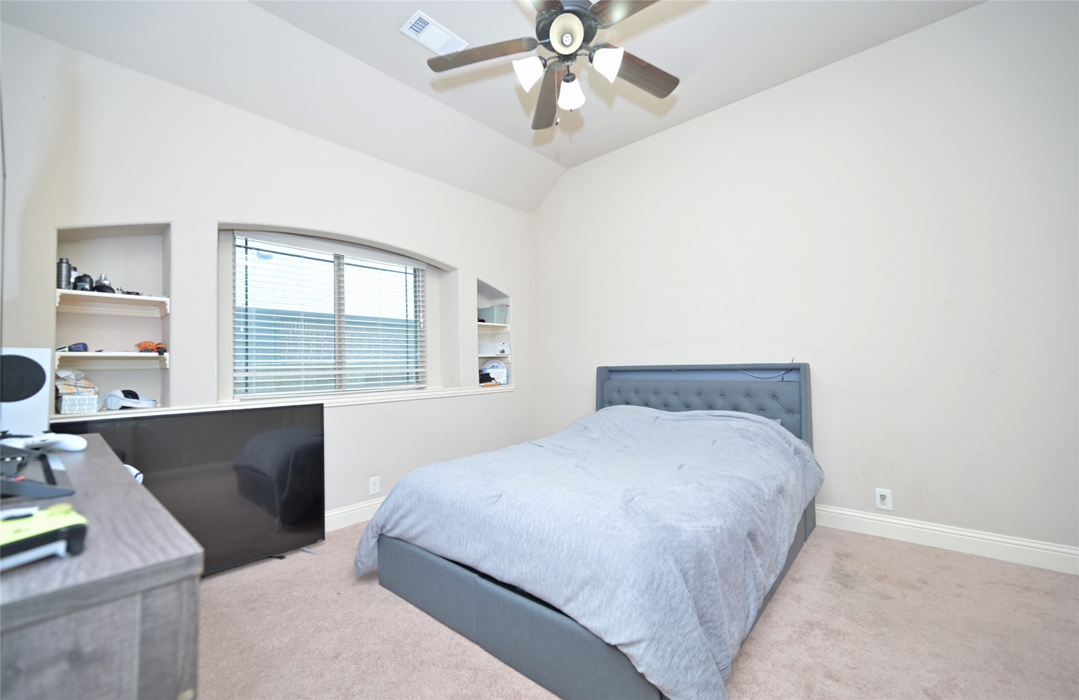 3207 Pampa Grand Prairie TX 75054