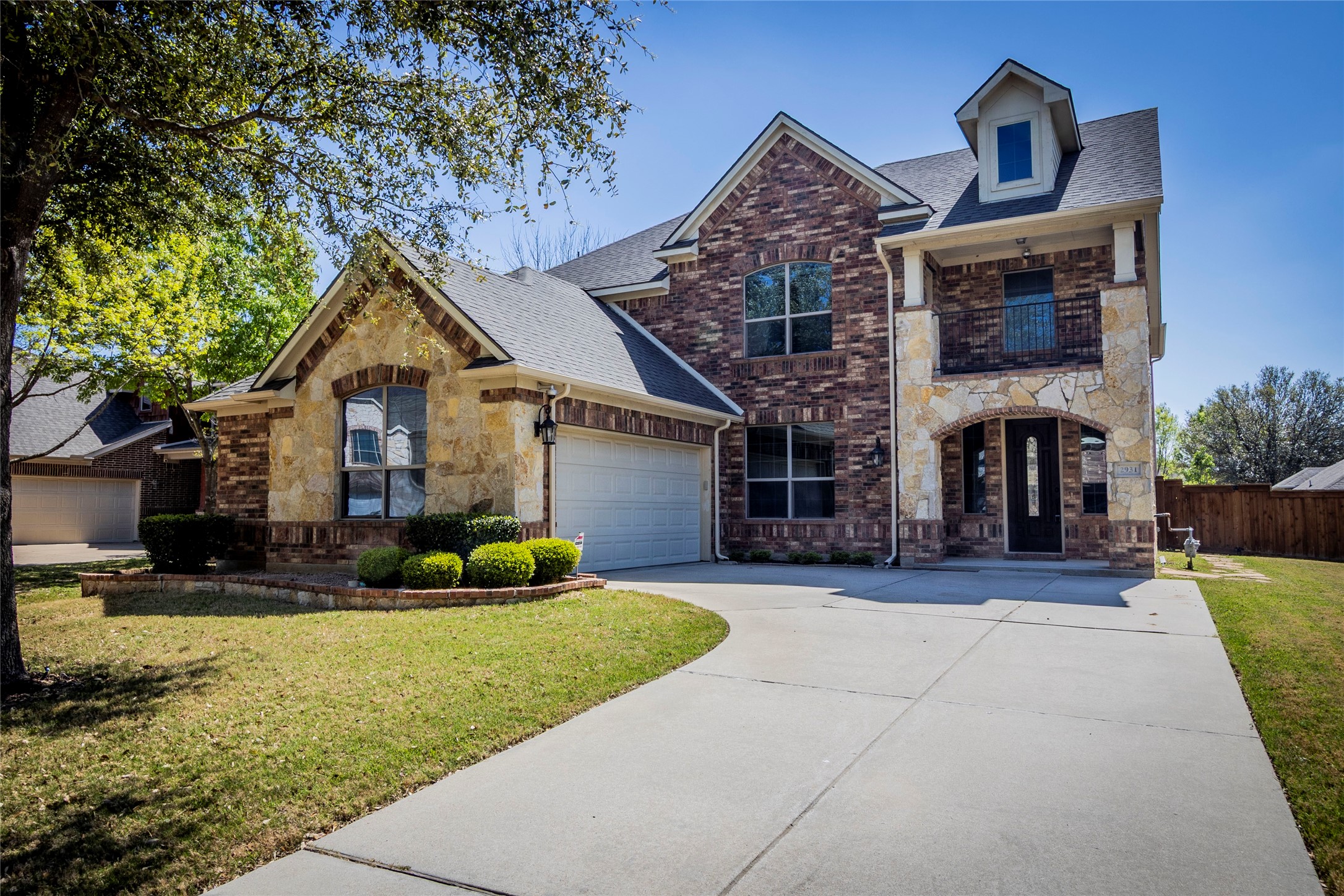2931 Bandera Grand Prairie TX 75054