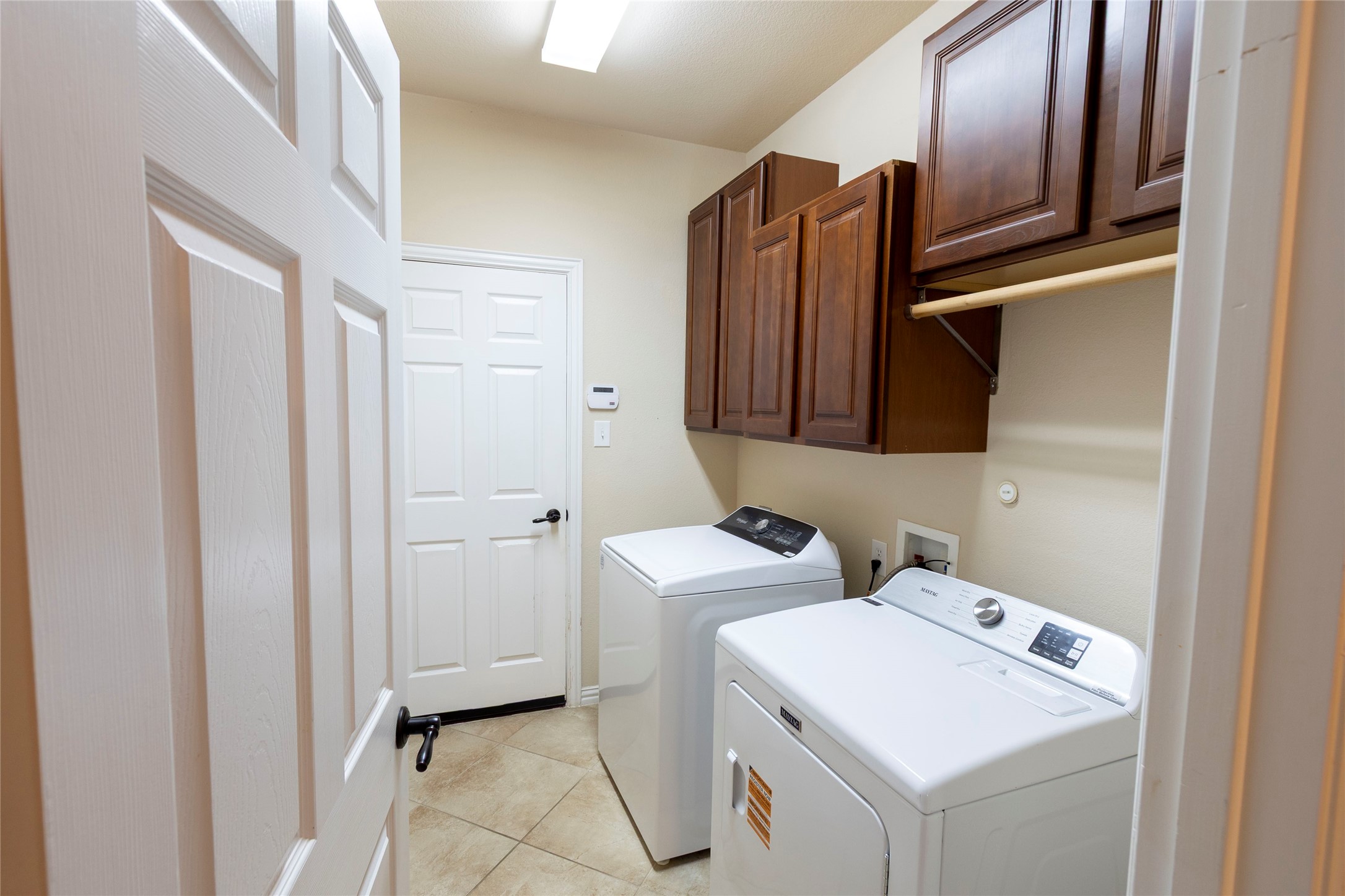 2931 Bandera Grand Prairie TX 75054