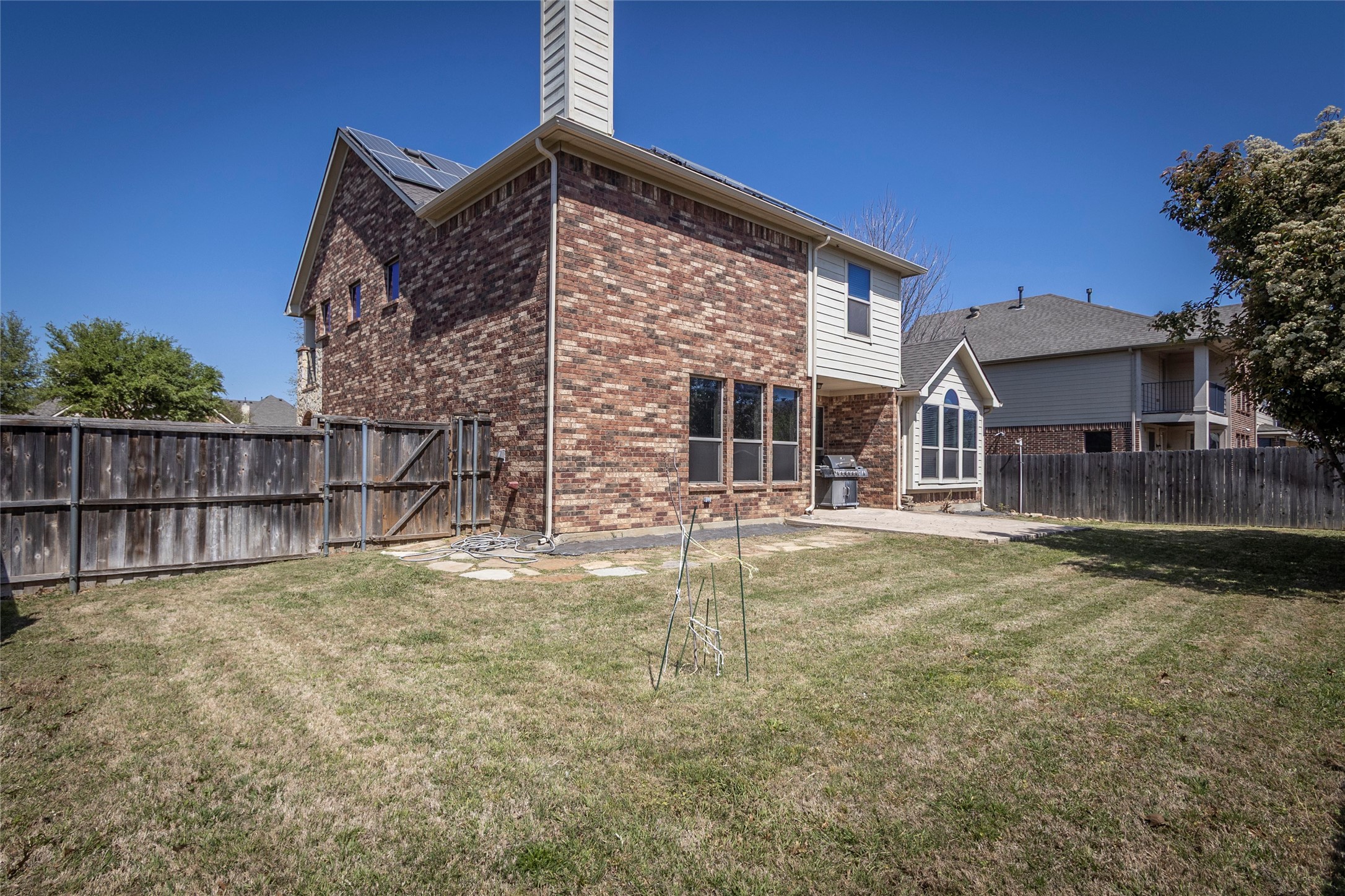 2931 Bandera Grand Prairie TX 75054