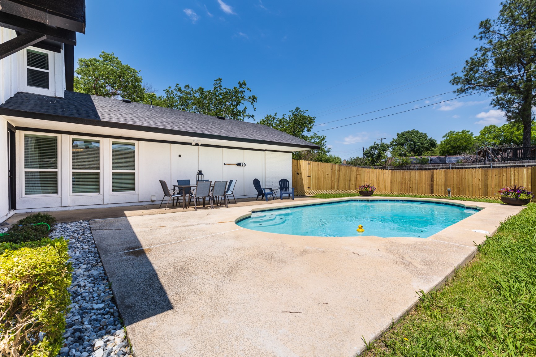 3829 Twin Falls Street Irving TX 75062