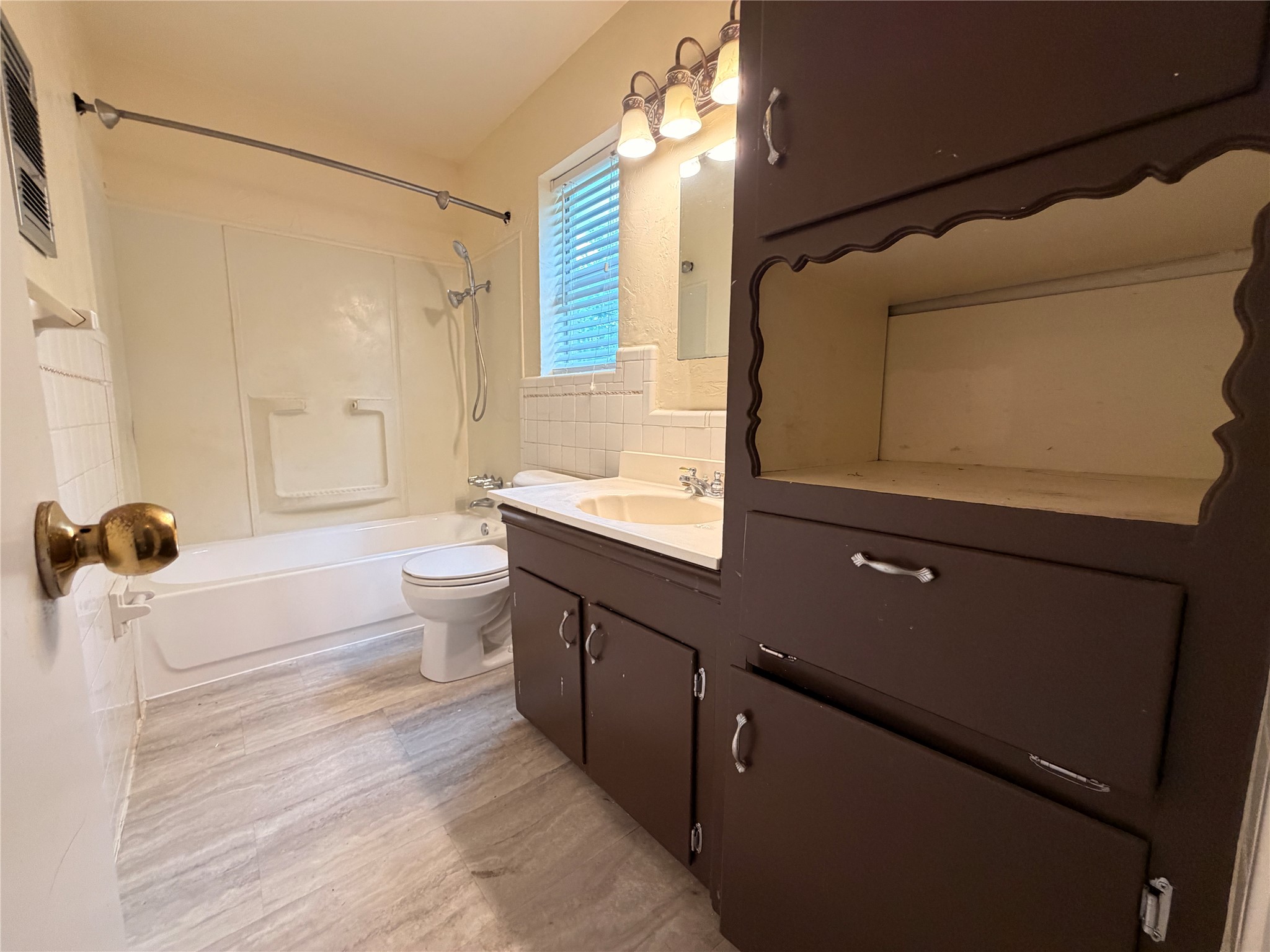 1416 Norwood Drive Hurst TX 76053