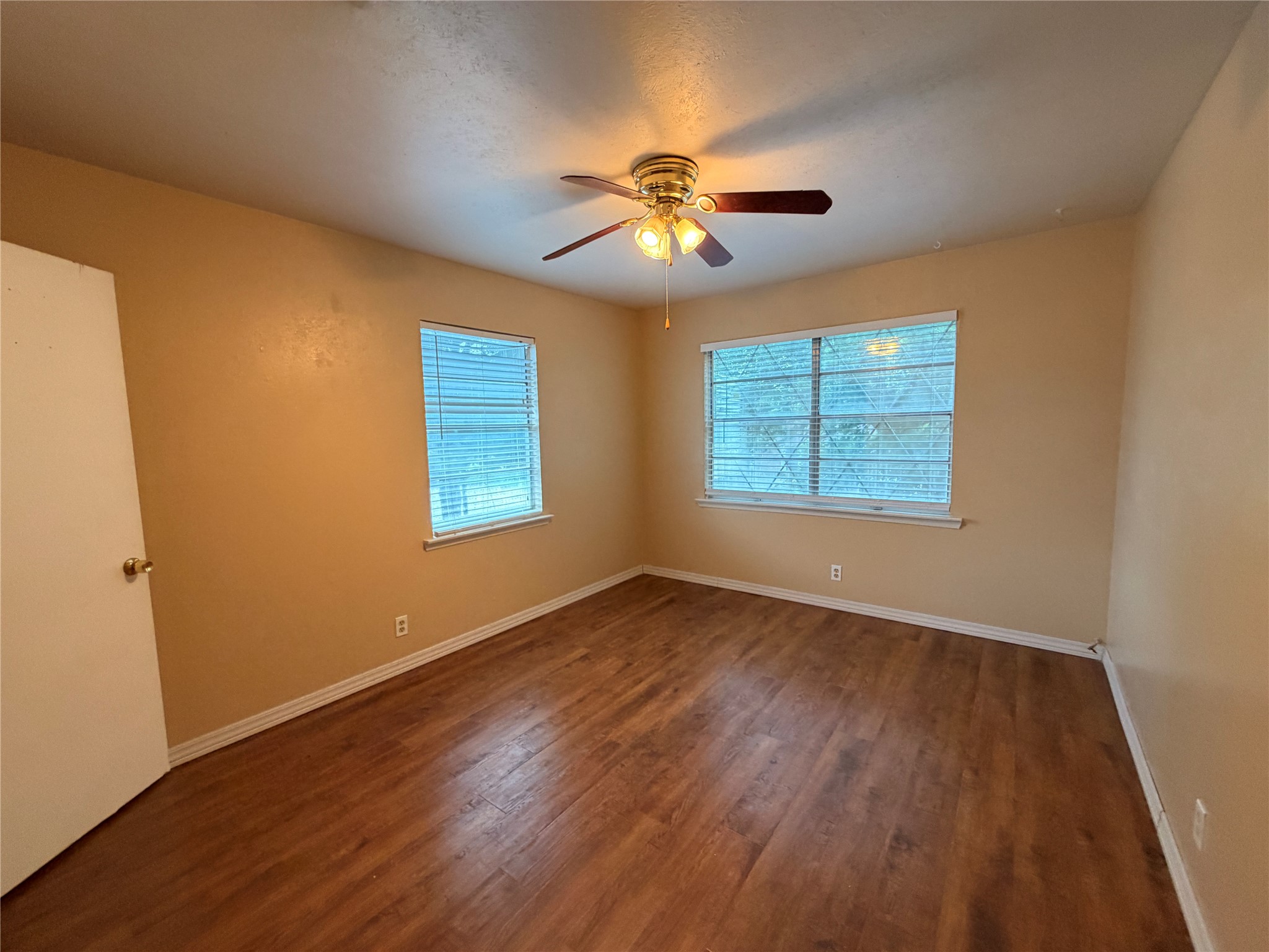 1416 Norwood Drive Hurst TX 76053