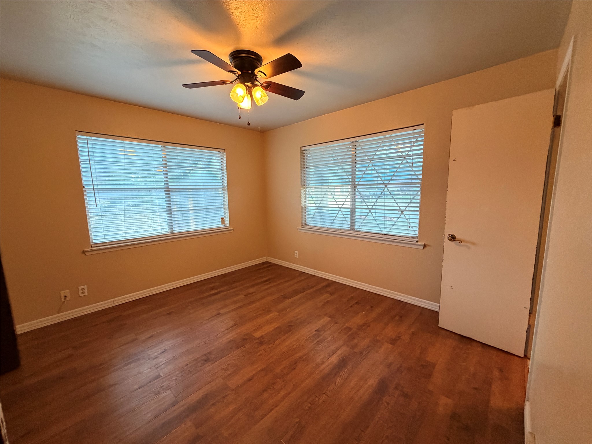 1416 Norwood Drive Hurst TX 76053