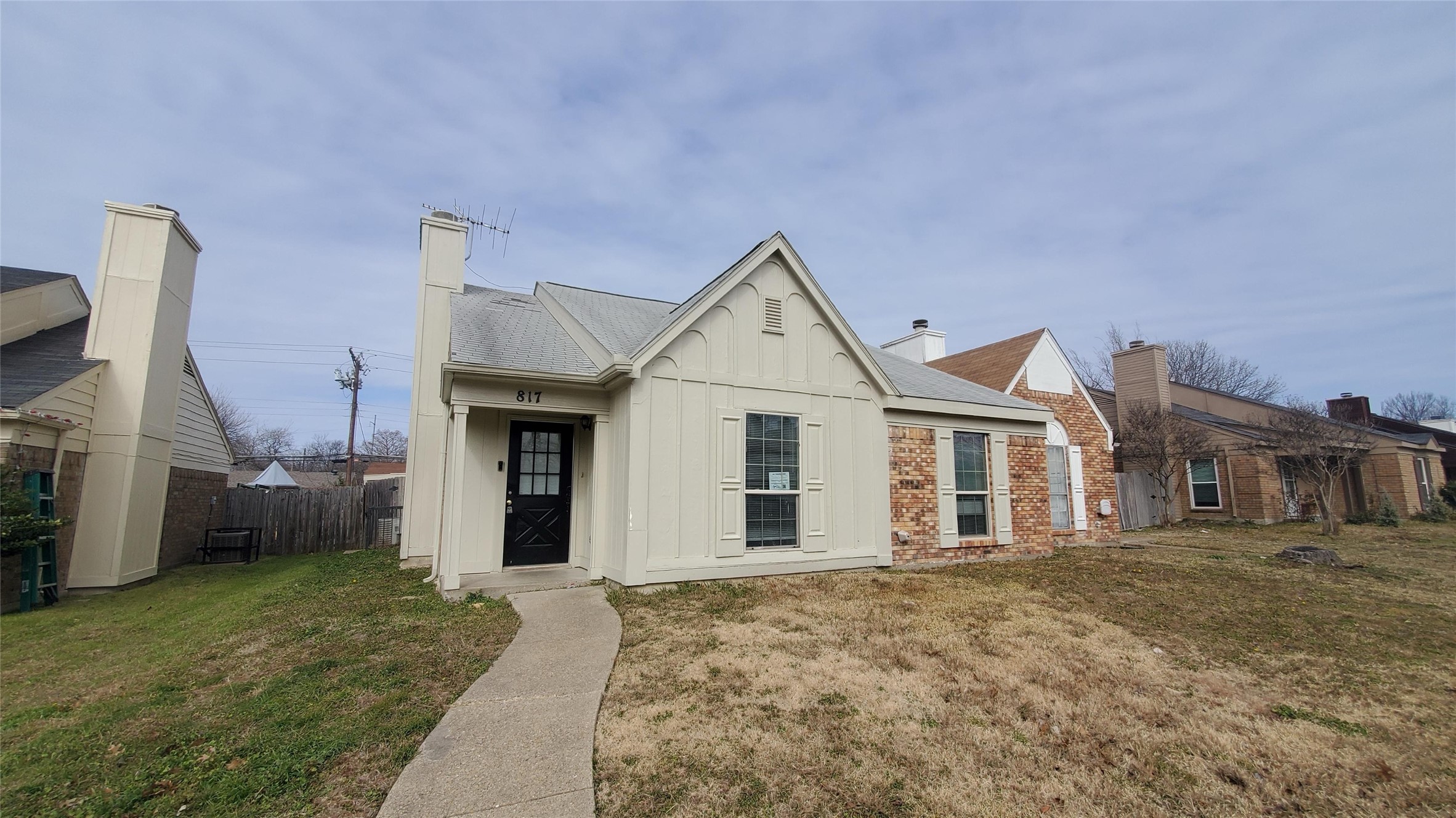 817 Denmark Drive Mesquite TX 75149