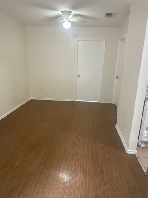 8127 Stonehurst Street Dallas TX 75217